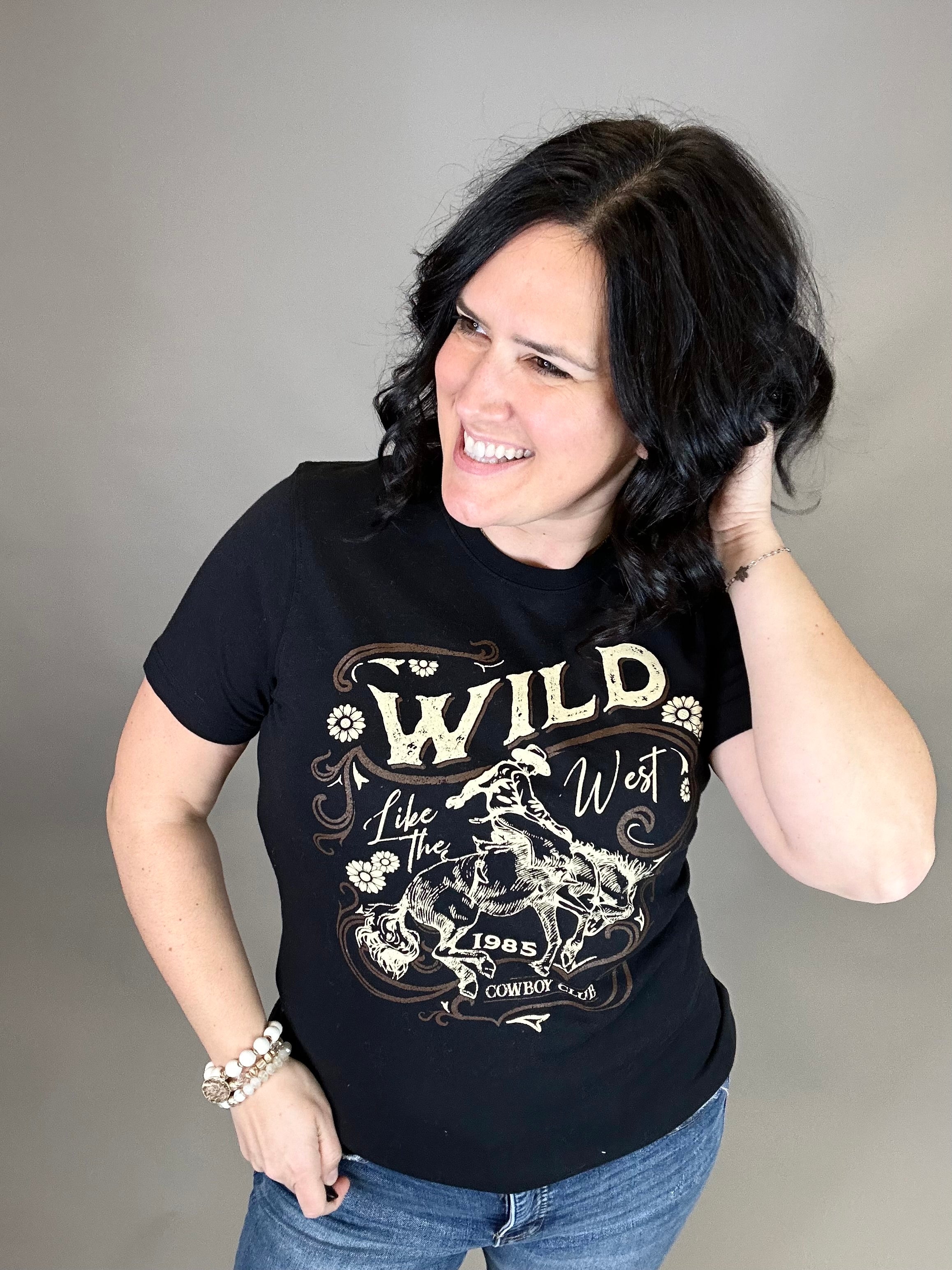 Black Wild West Graphic T Top - Tee Bou Tee Que Closet
