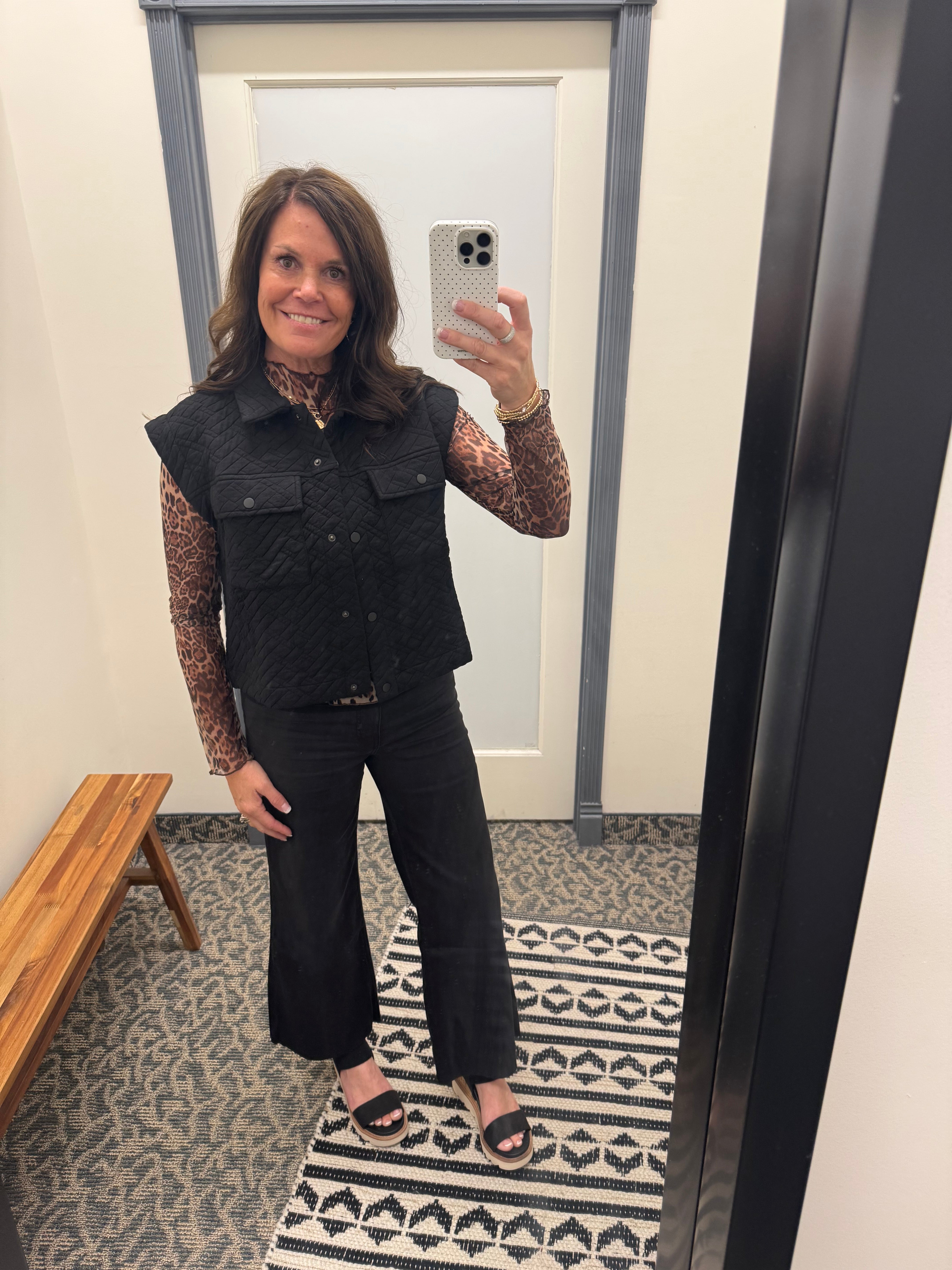 Black Quilted Snap Vest Outerwear - Vest DOE & RAE