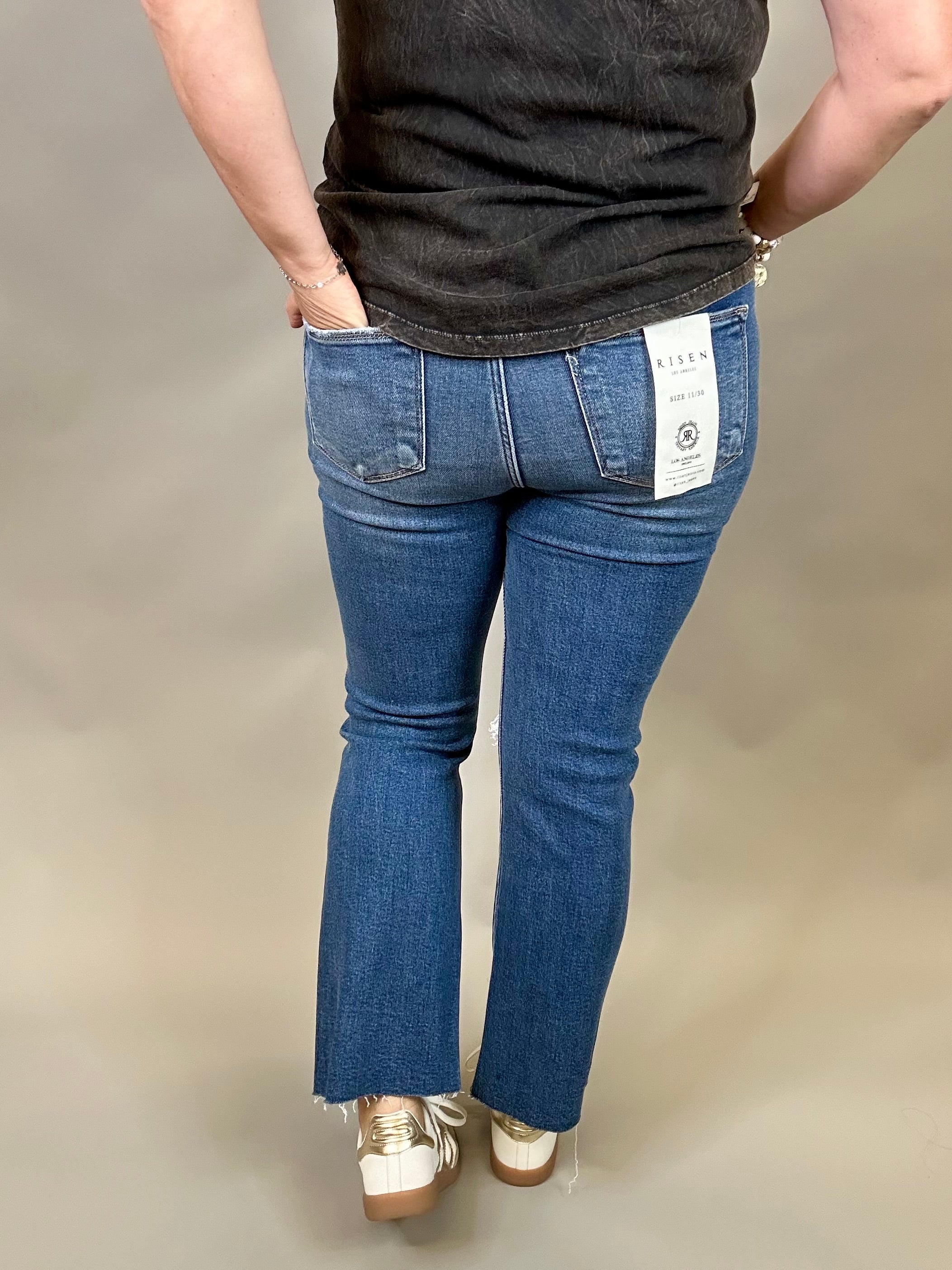 Dark Crop Straight Jeans Bottom- Pants RISEN