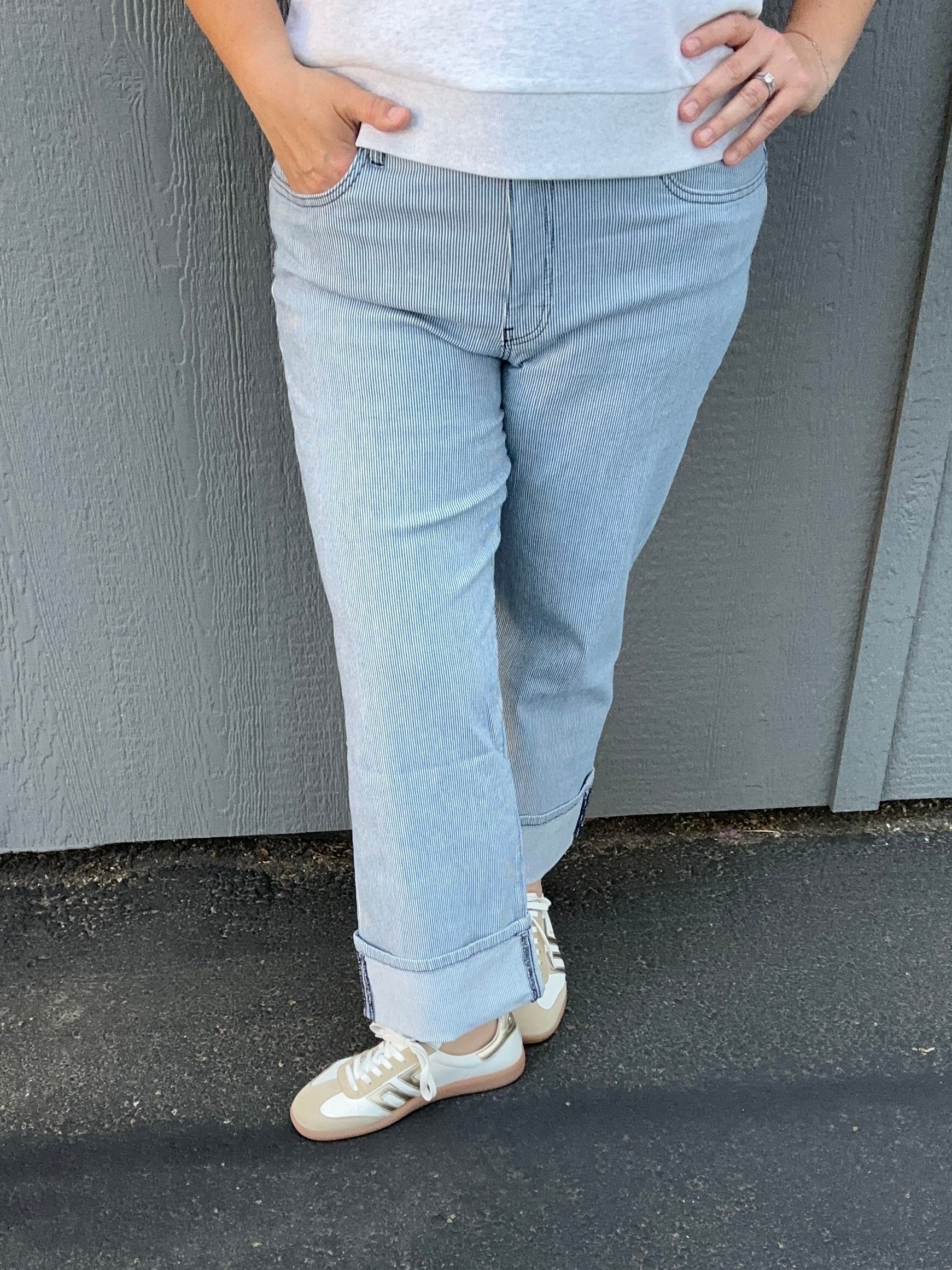 Fay Straight Cuffed Blue/White Denim Bottoms - Pants KUT FROM THE KLOTH