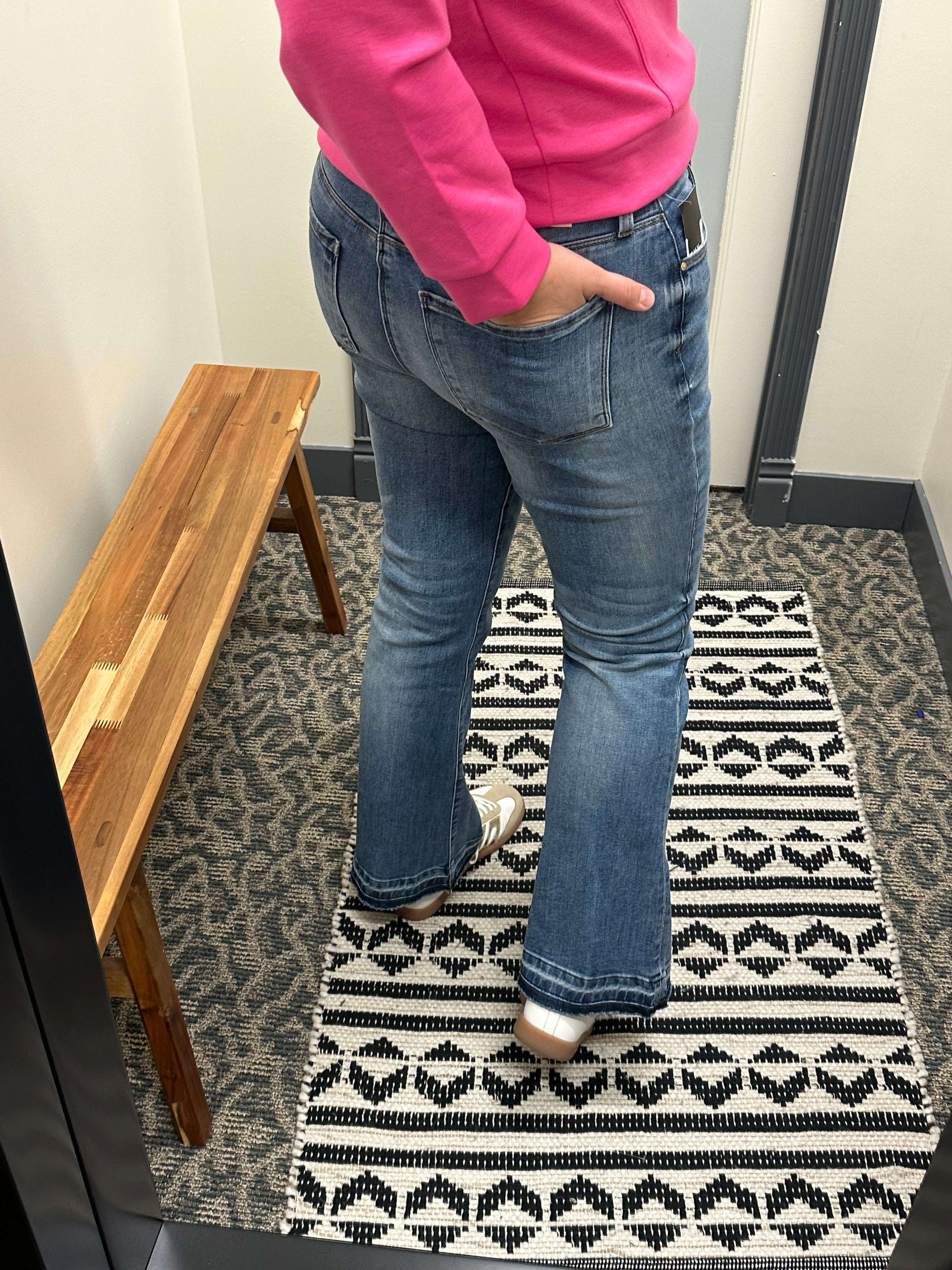 Stella Honor Med Base Wash Jeans Bottoms - Pants KUT FROM THE KLOTH