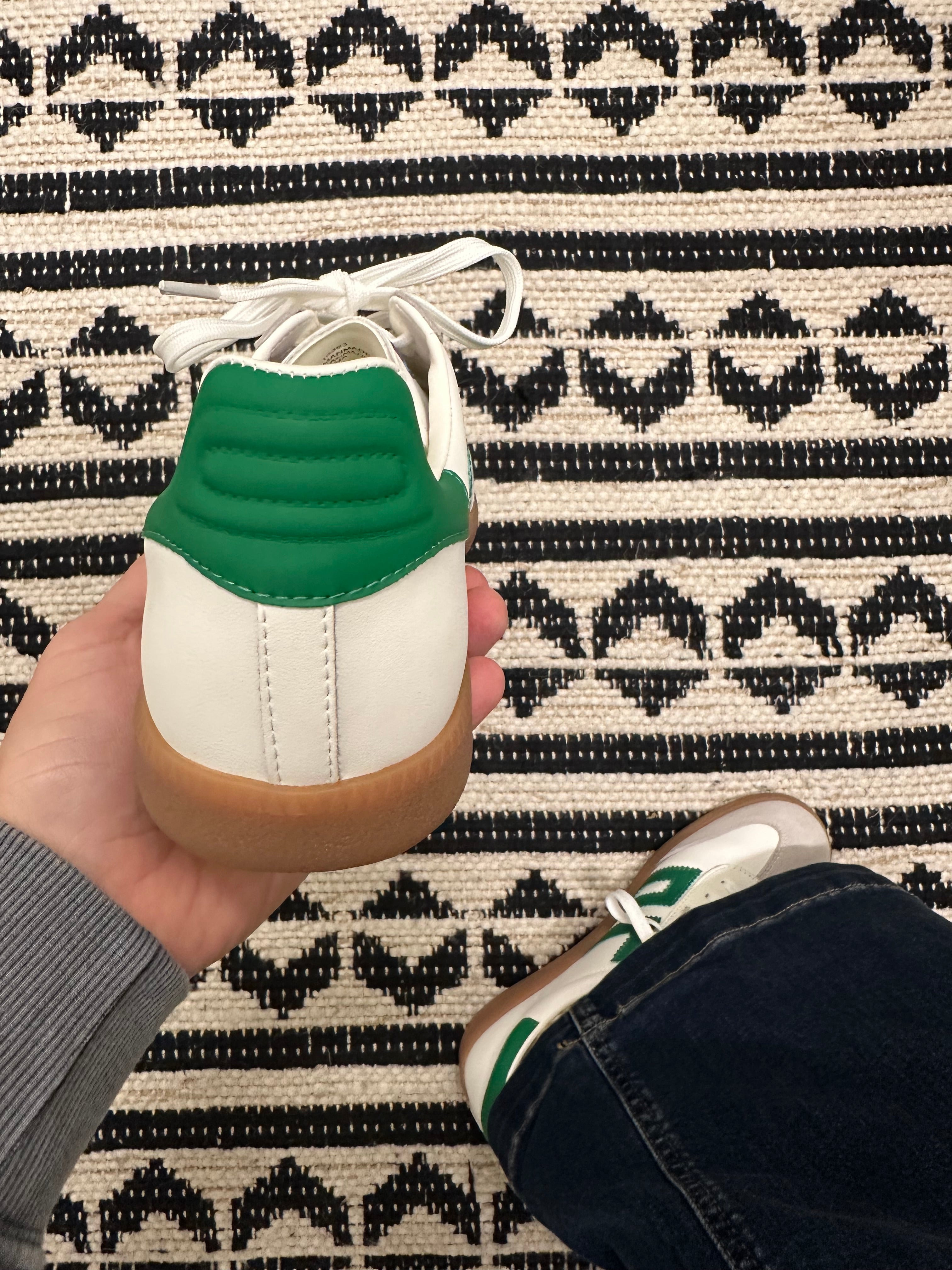 CLOUD White/Green Sneaker Shoes - Sneaker Back 70