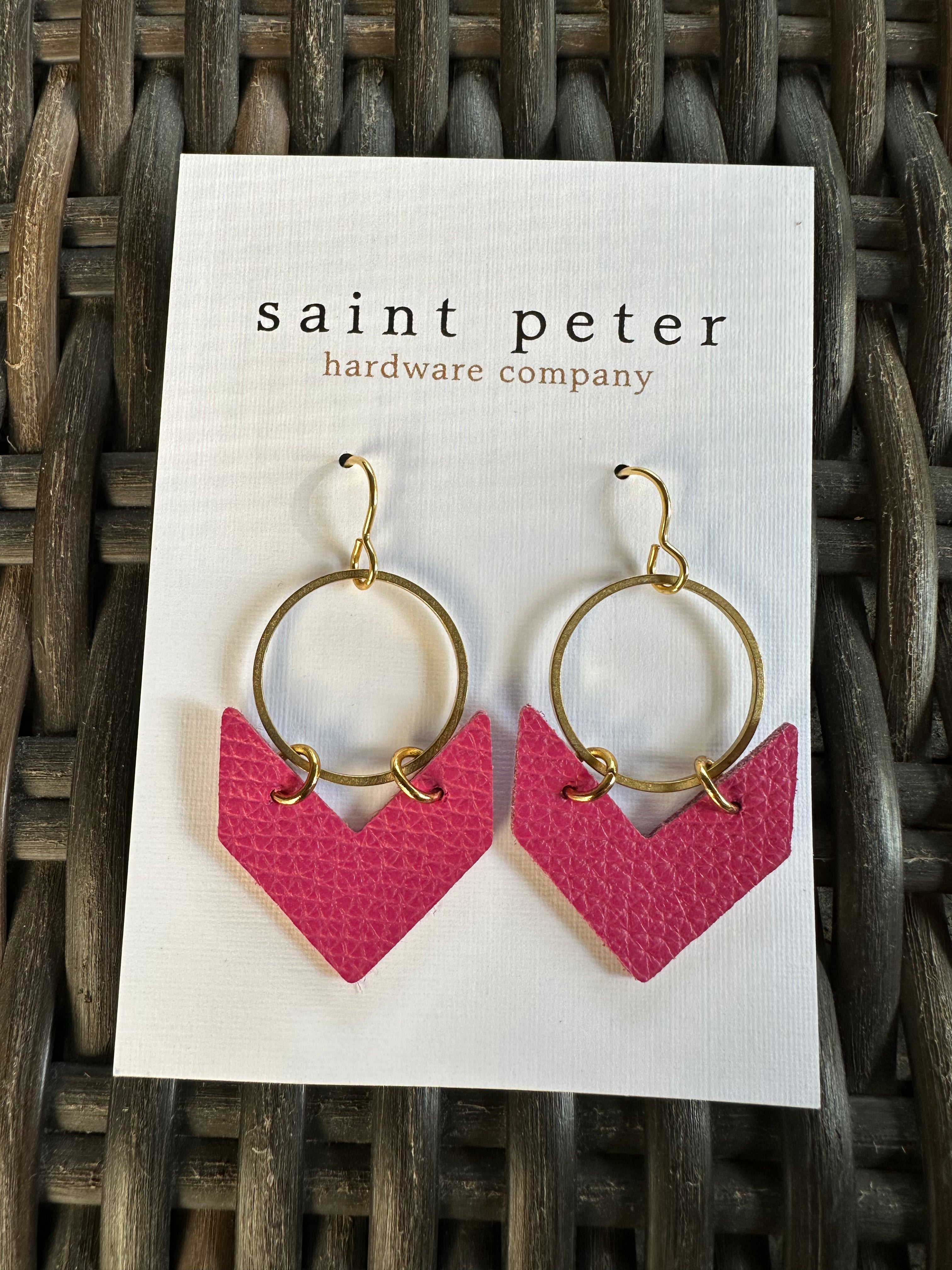 Chevron Circle Earrings Jewelry - Earrings St. Peter Hardware Fuchsia