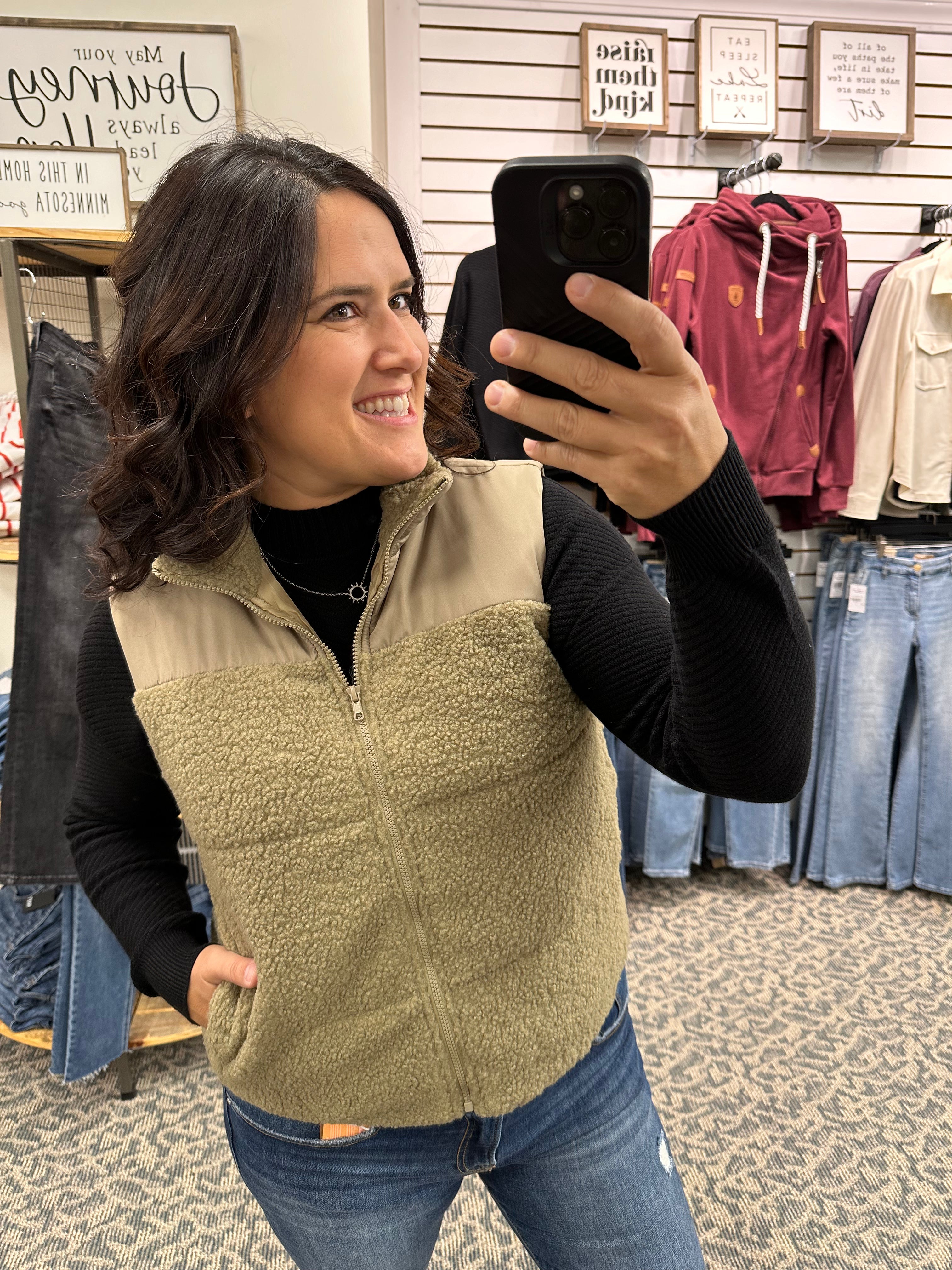 Khaki Polar Collar Vest Outerwear - Vest STACCATO