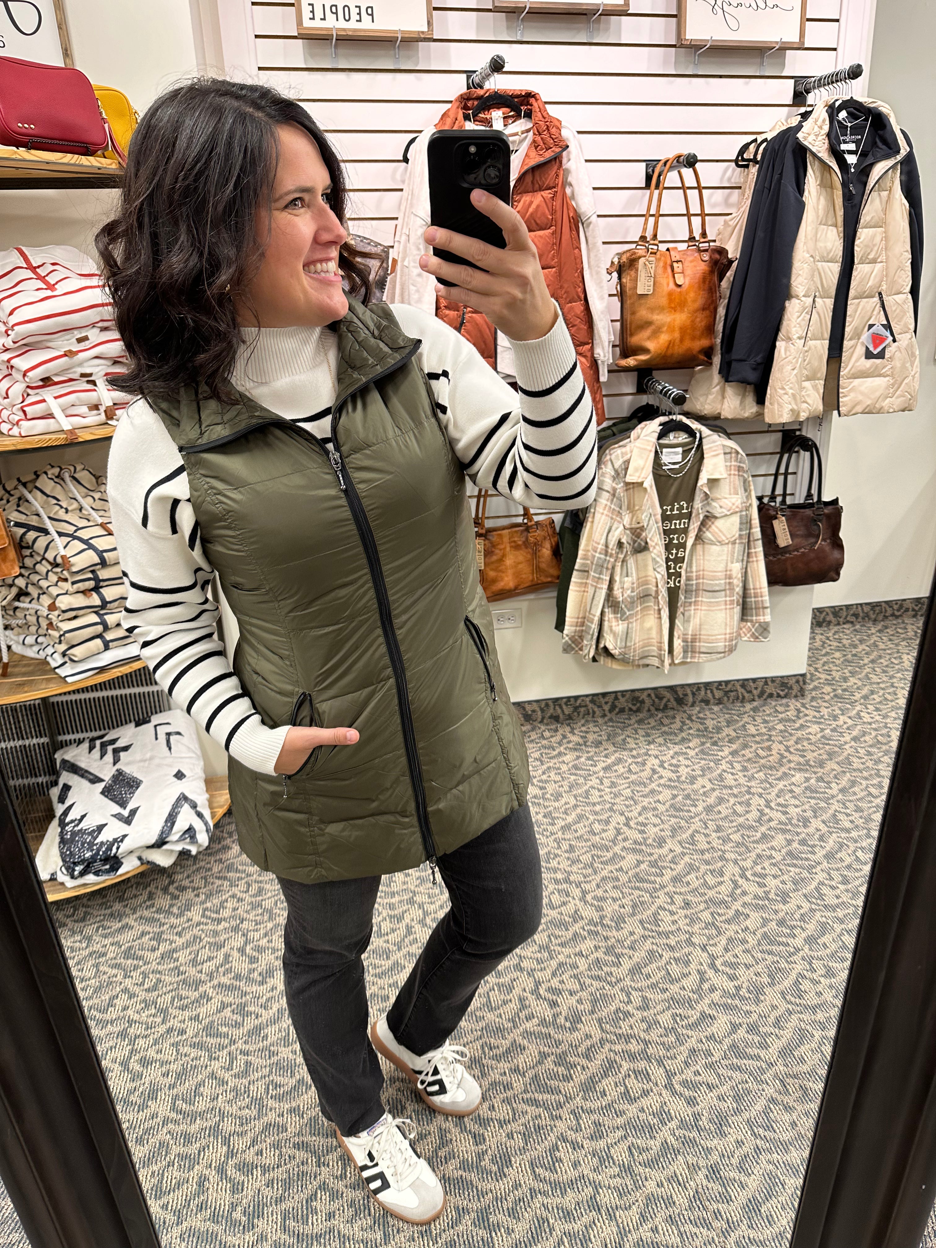 Long Moss Down Vest Outerwear - Vest Anorak