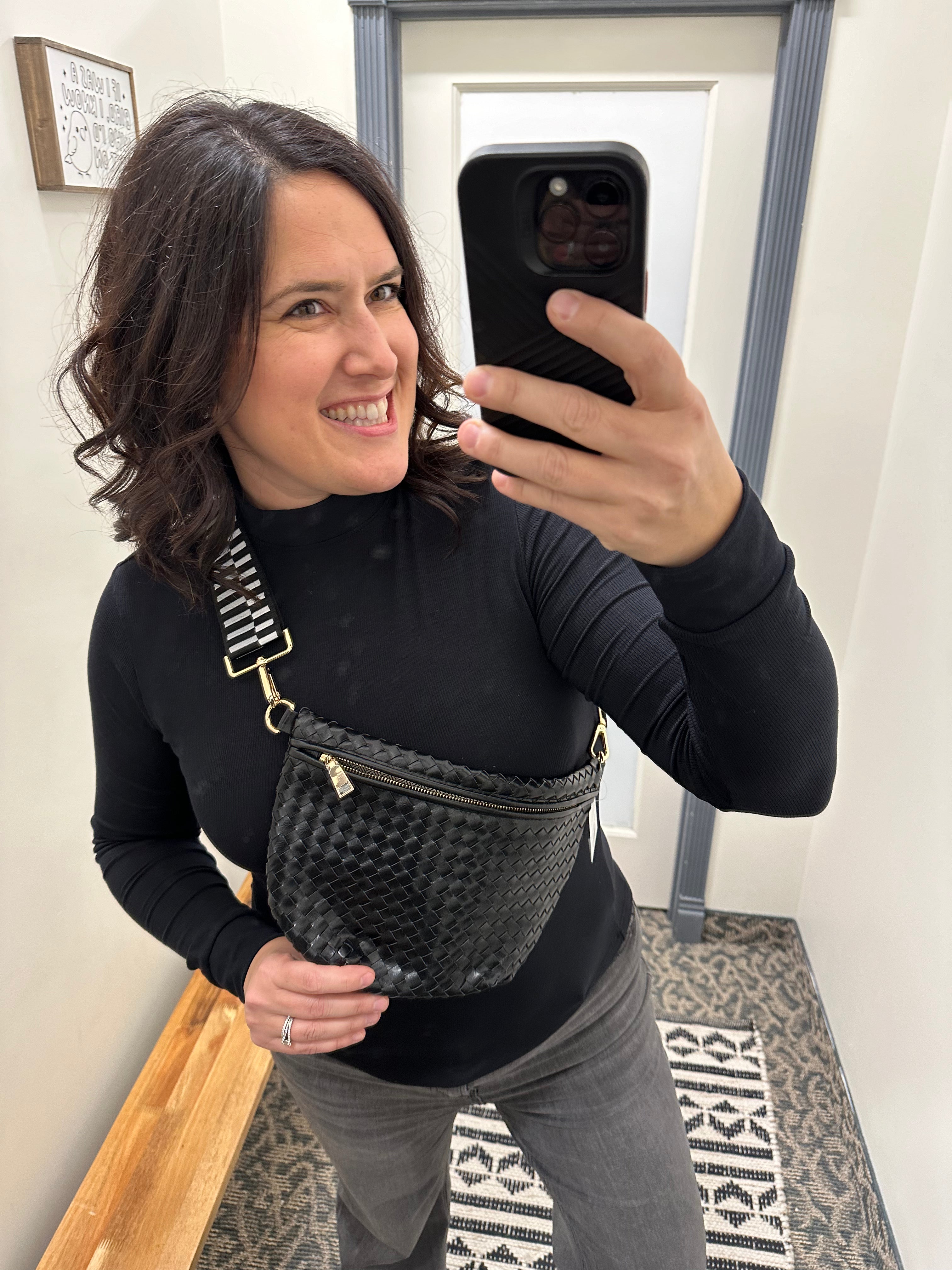 Westlyn Woven Bag (6 colors) Bags- Purses PRETTY SIMPLE WHOLESALE Black