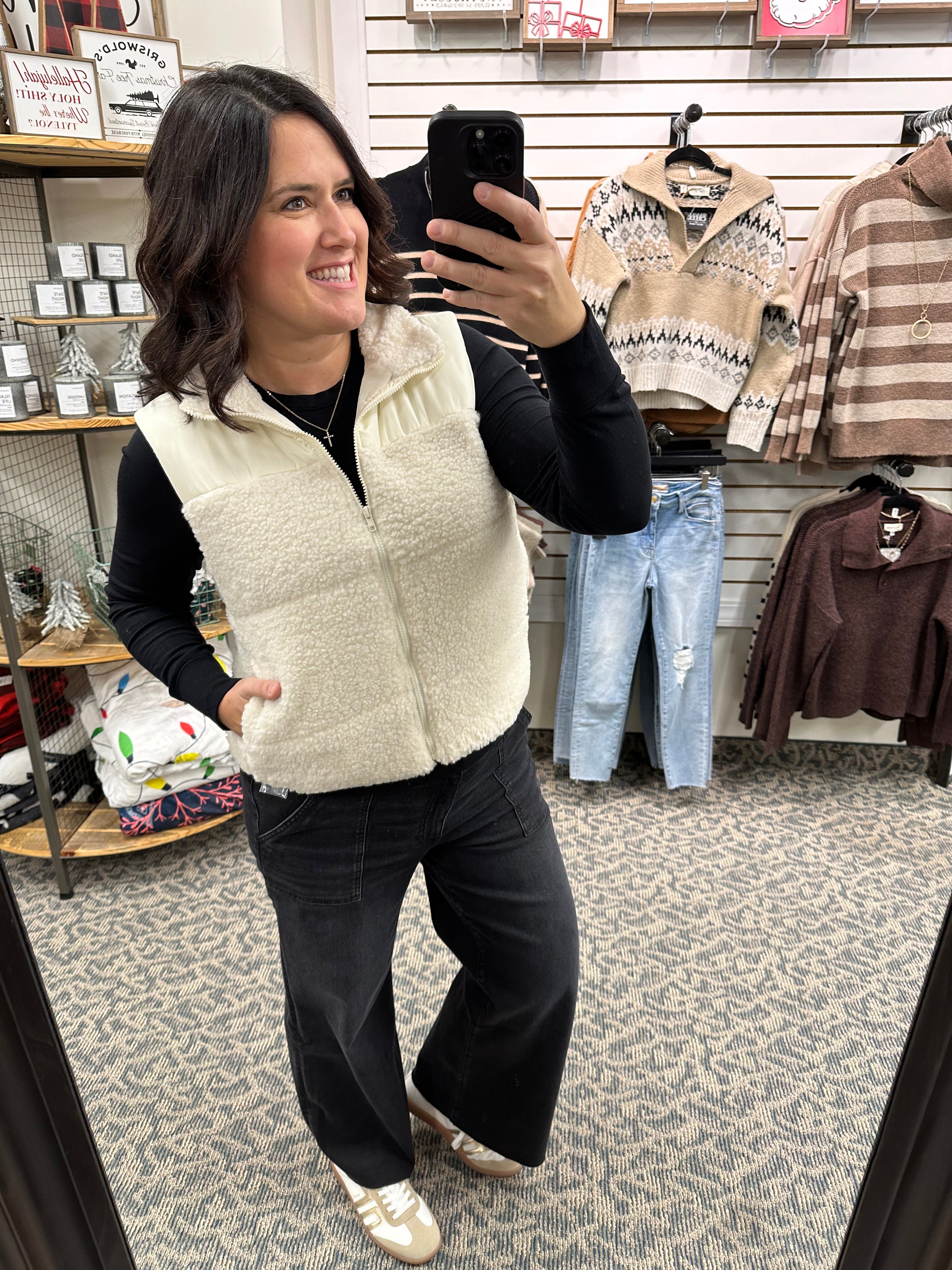 Ivory Polar Collar Vest Outerwear - Vest STACCATO
