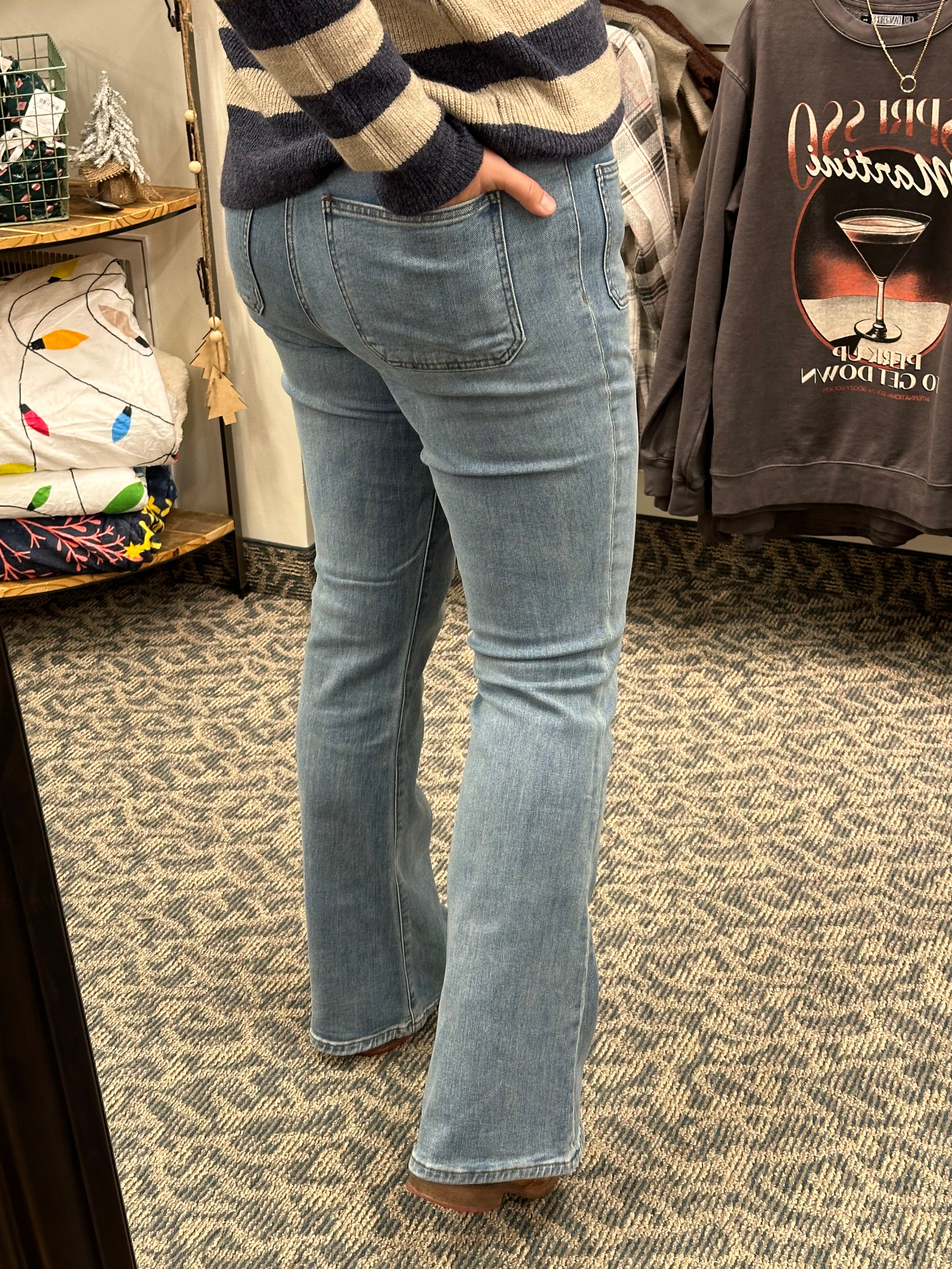 Ana Flare Med Base - Deduct (Kut) Bottom- Pants KUT FROM THE KLOTH
