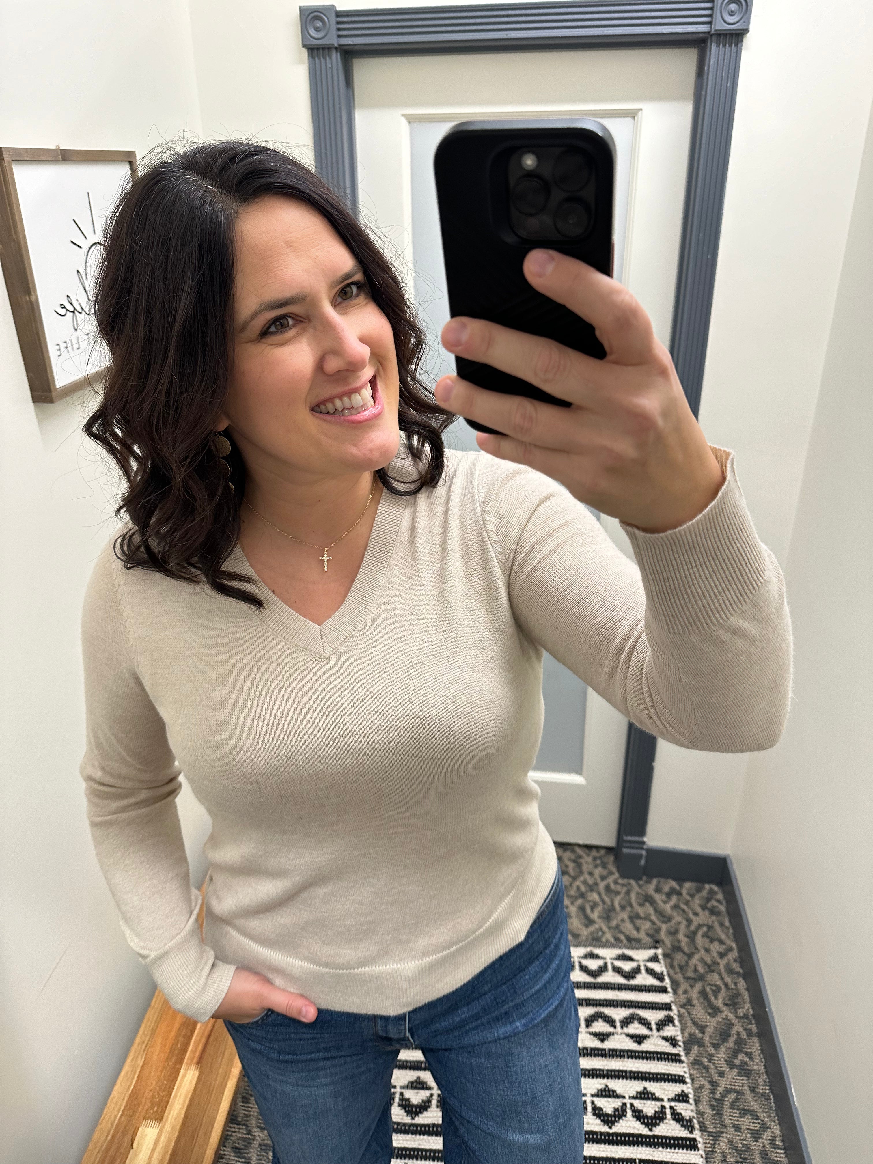 Oatmeal V-neck Sweater Top - Sweater STACCATO