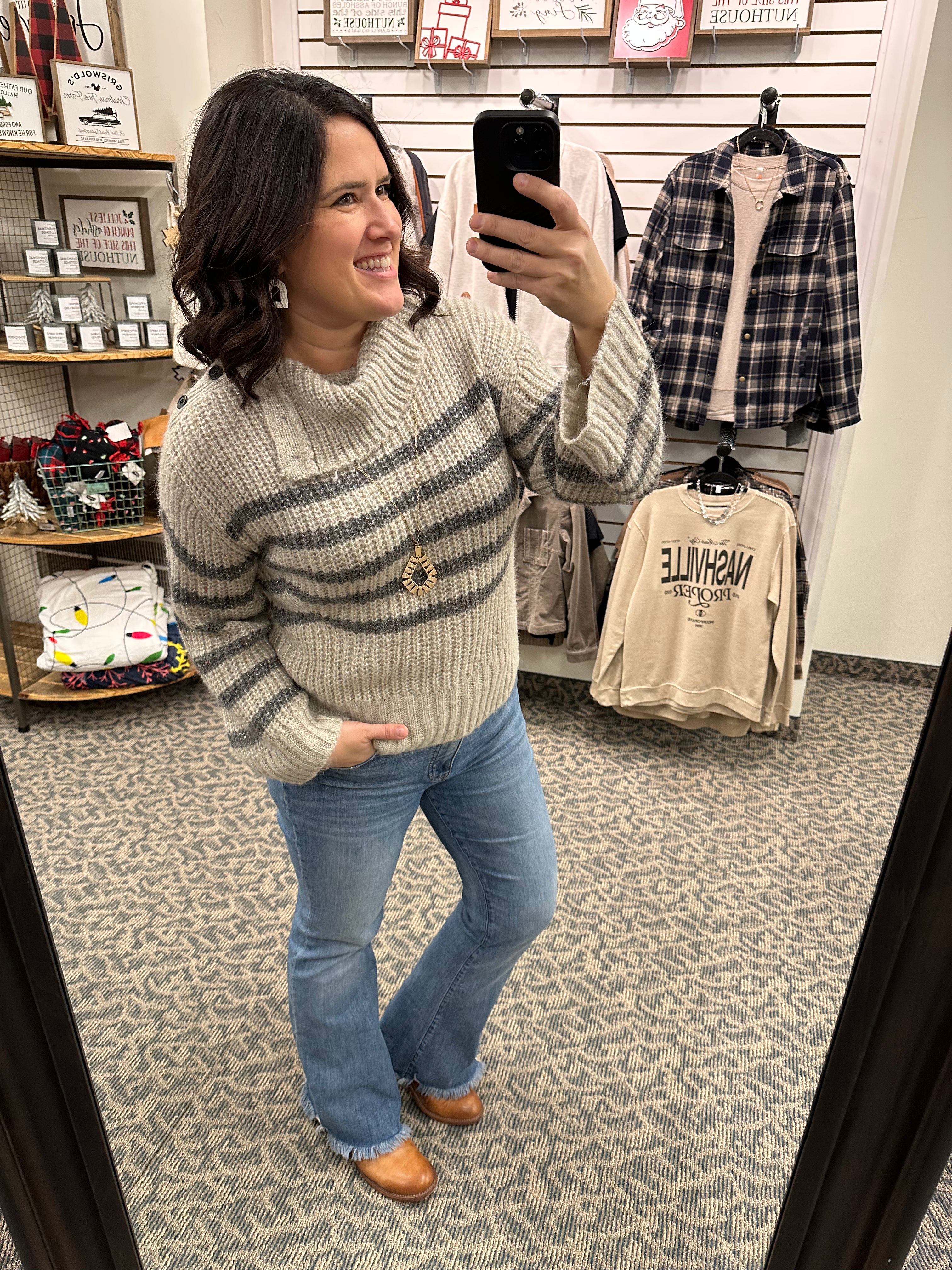 Stone Buttoned Turtleneck Sweater Top - Sweater Mystree
