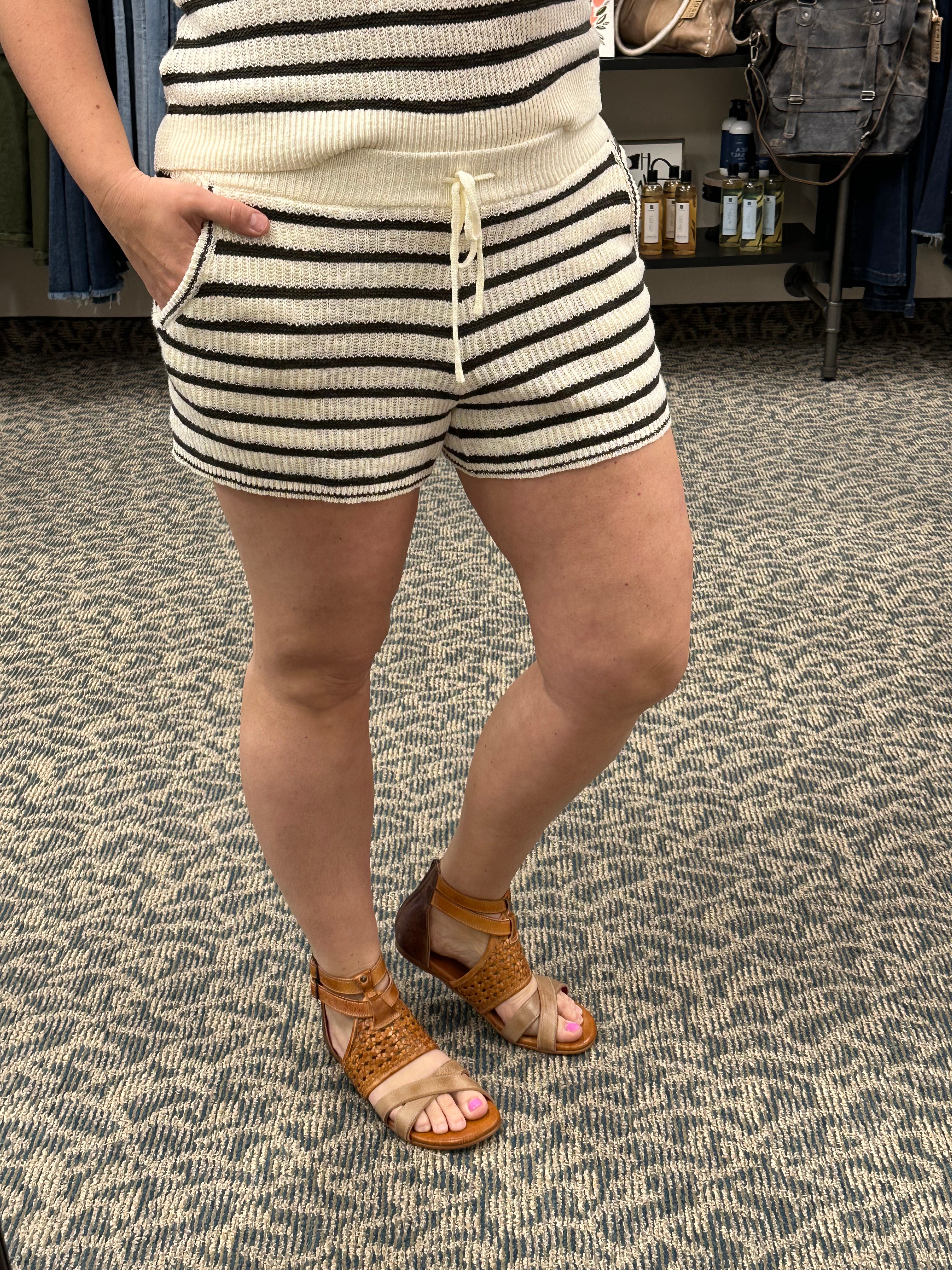 Amber Shorts Bottoms - Shorts THREAD & SUPPLY