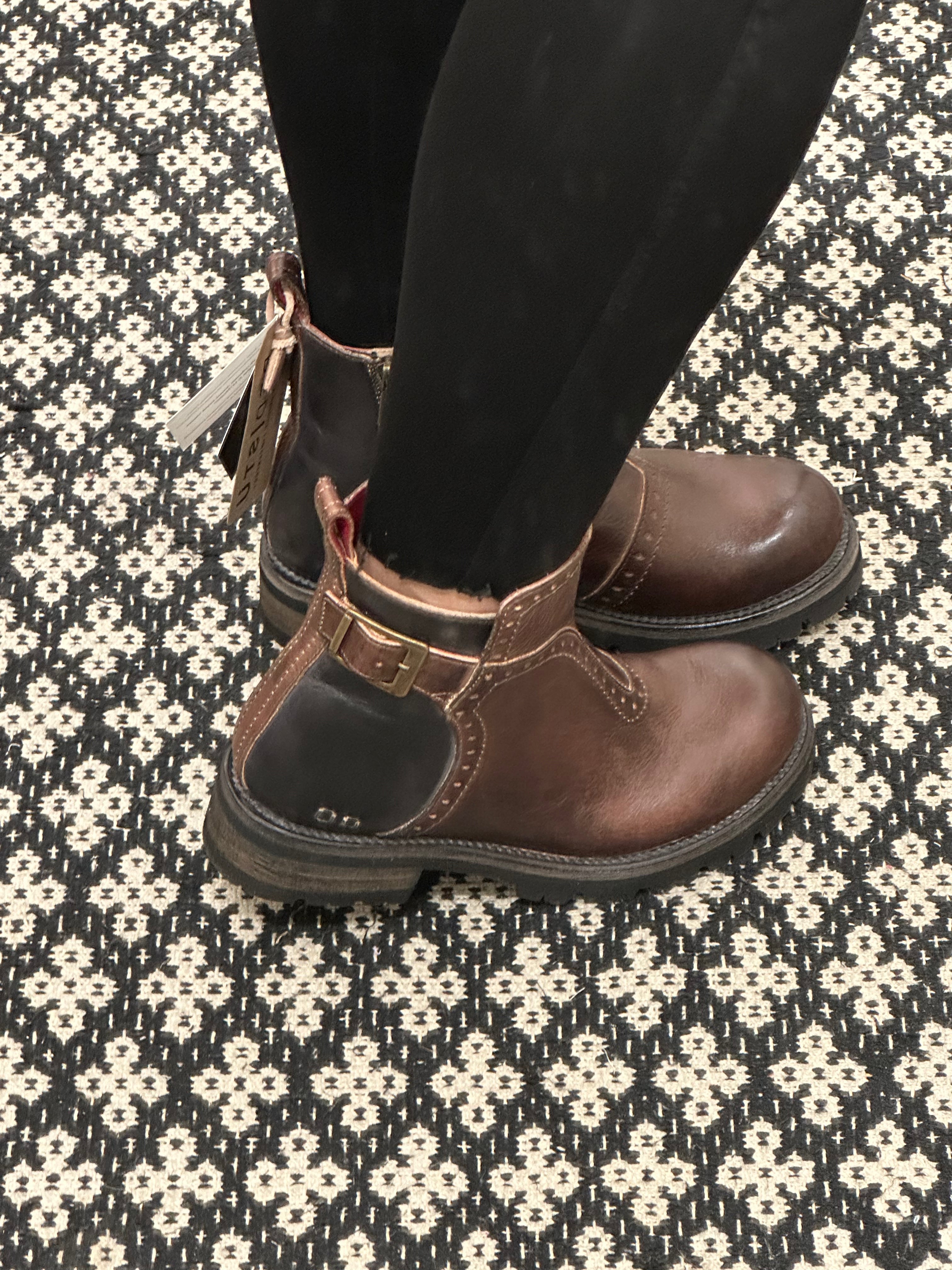 Brianna Teak Rustic Black Rustic (Bed Stu) Shoes- Boots & Booties BED STU