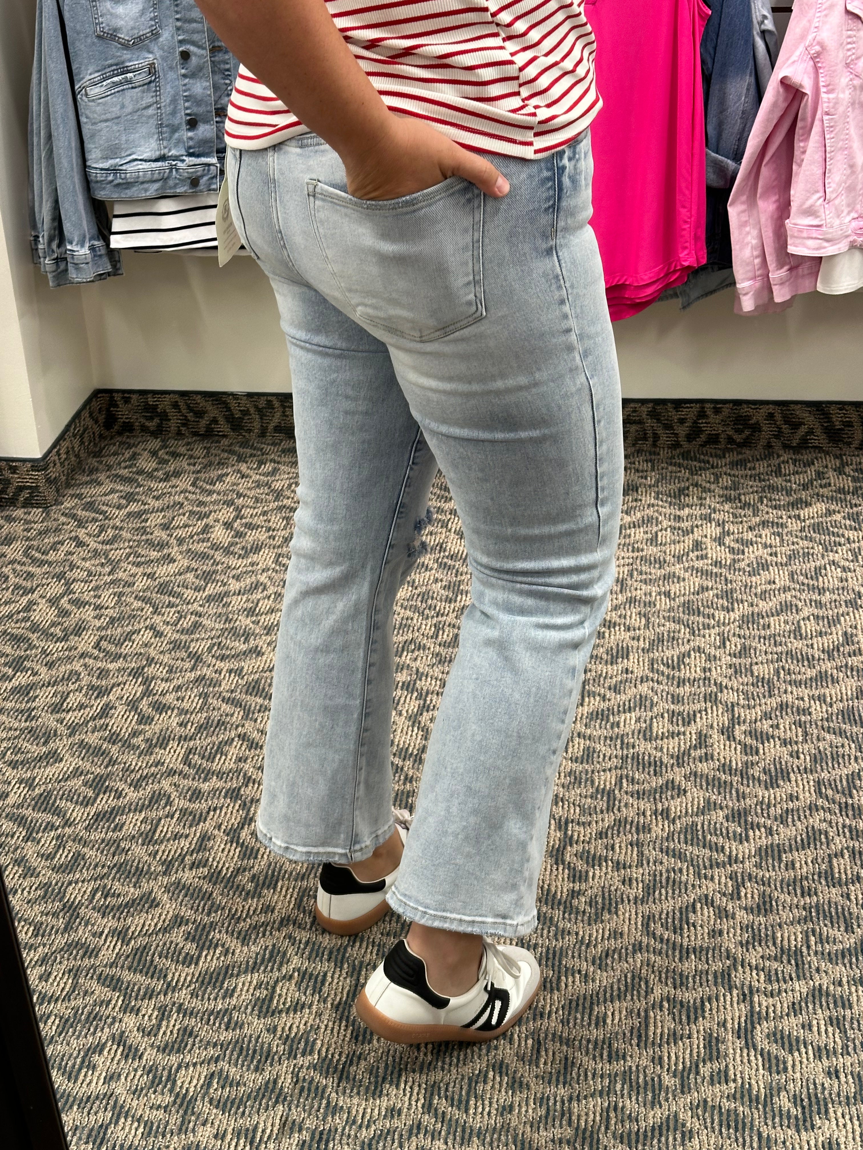 Light High Rise Crop Flare Jeans (Risen) Bottoms - Pants RISEN