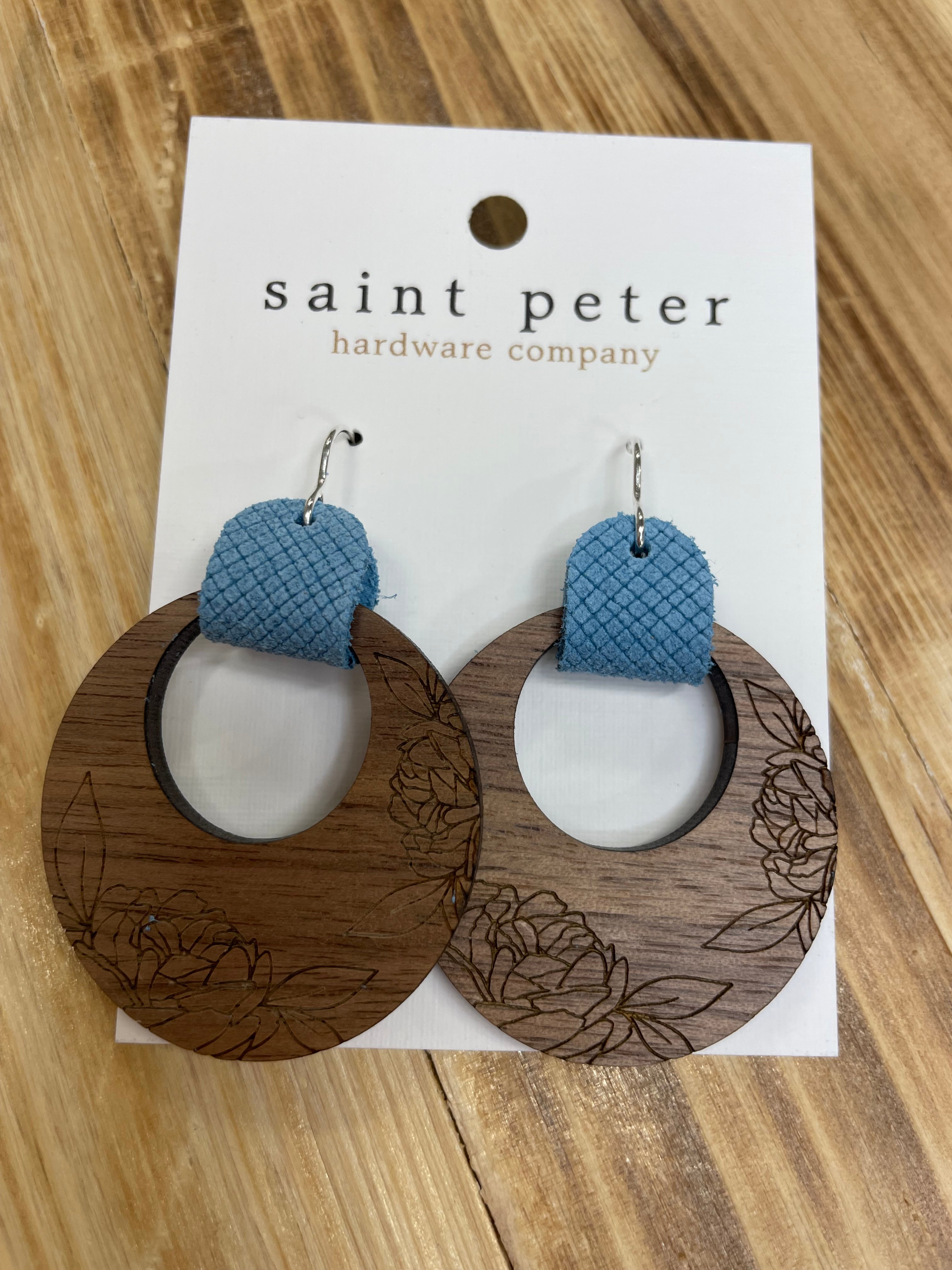 Engraved Wood Earrings Jewelry - Earrings SAINT PETER HARDWARE