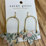 Gold Arch Floral Earrings Jewelry - Earrings SAINT PETER HARDWARE