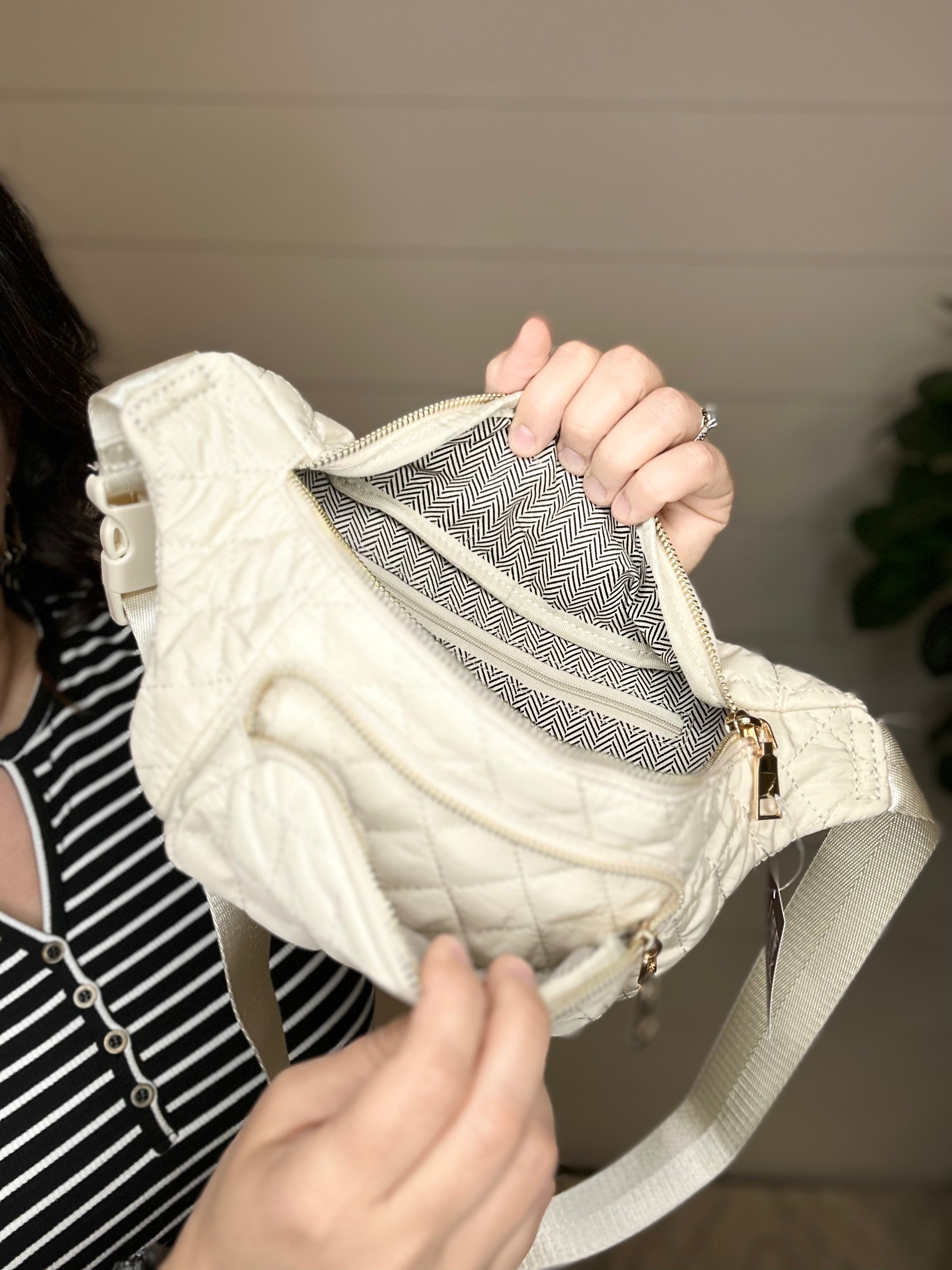 Stevie Sling Bag Bags- Purses PRETTY SIMPLE WHOLESALE