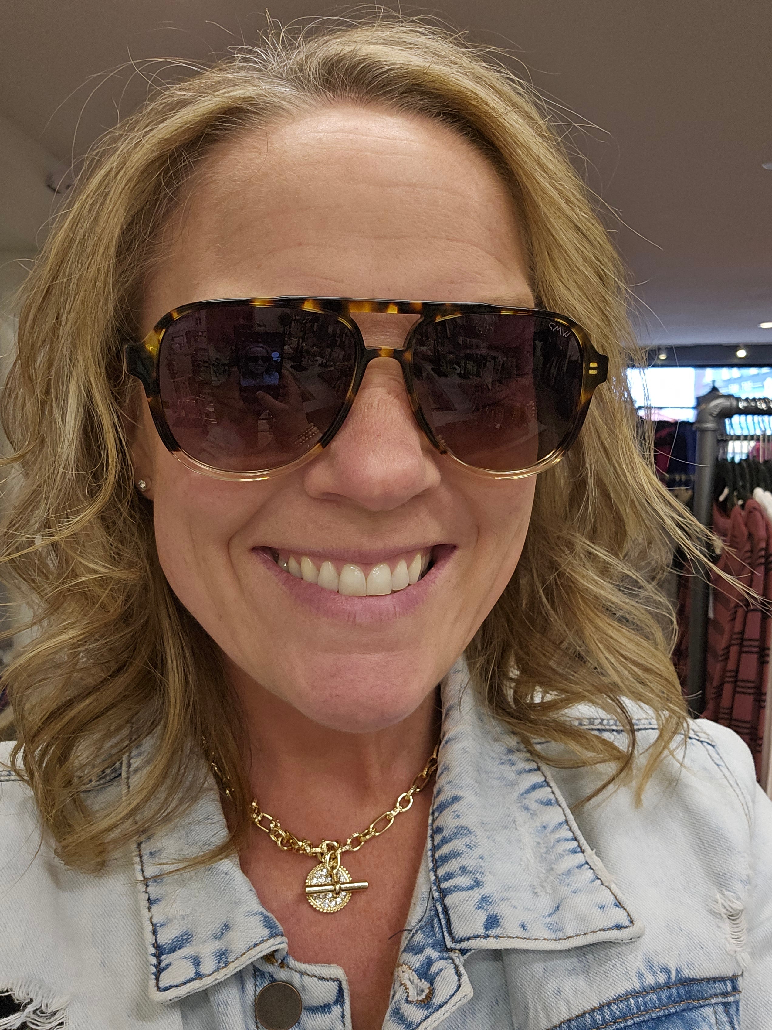 Indie Aviator Polarized Sunglasses Tortoise Clear/Gradient Sunset Lens Accessories- Sunglasses Wear Me Pro Wholesale