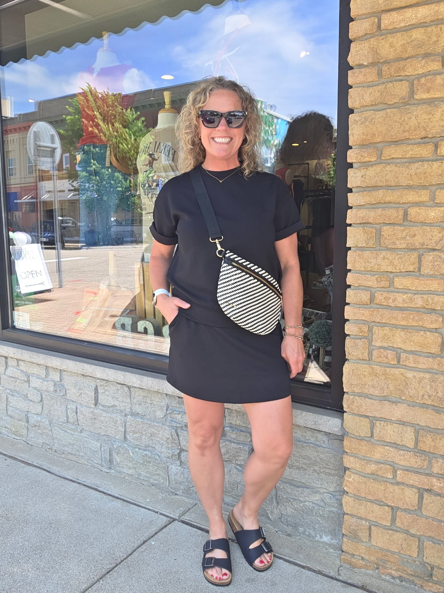 Black Modal Short Sleeve Top Top - Tee RAE MODE