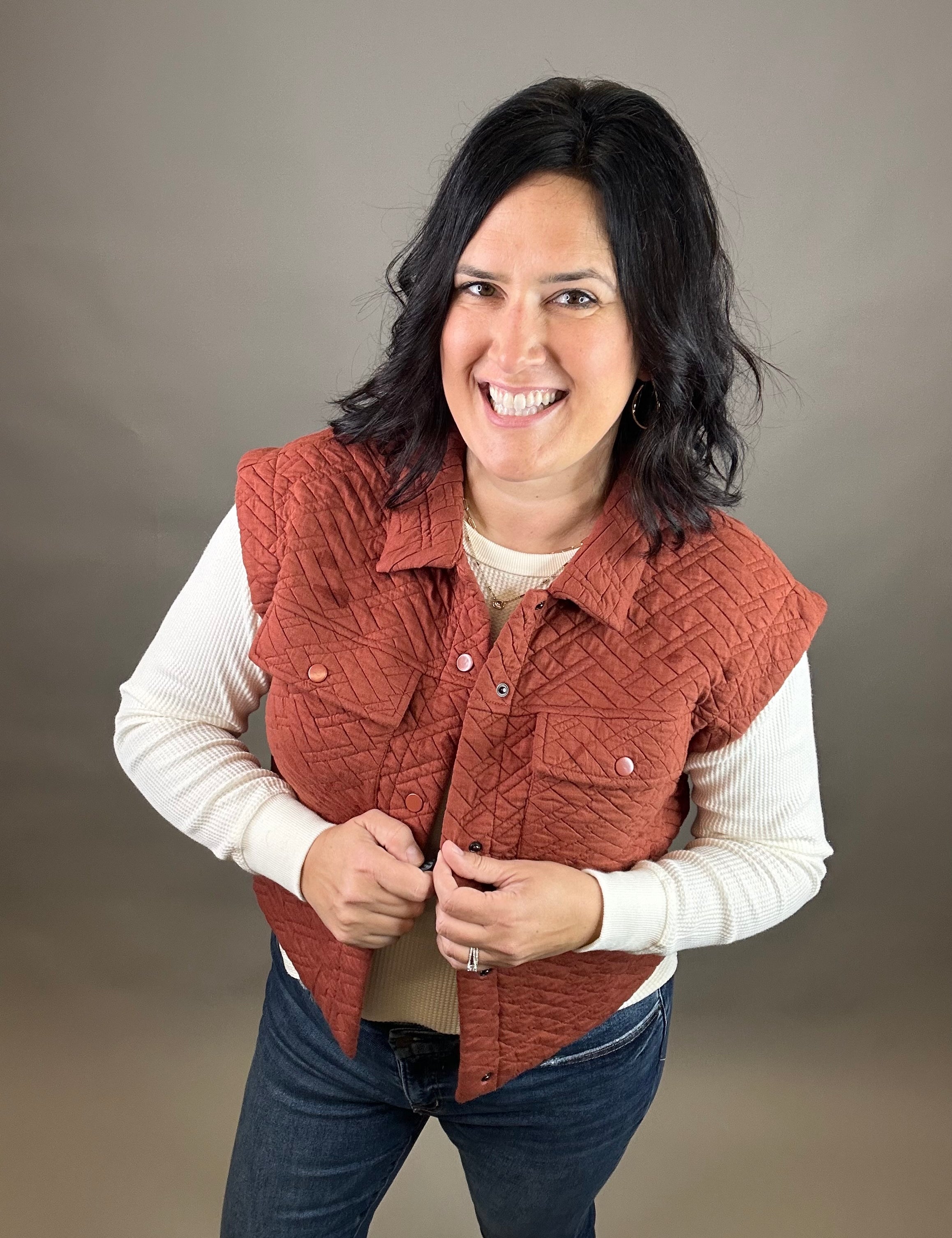 Rust Quilted Snap Vest Outerwear - Vest DOE & RAE