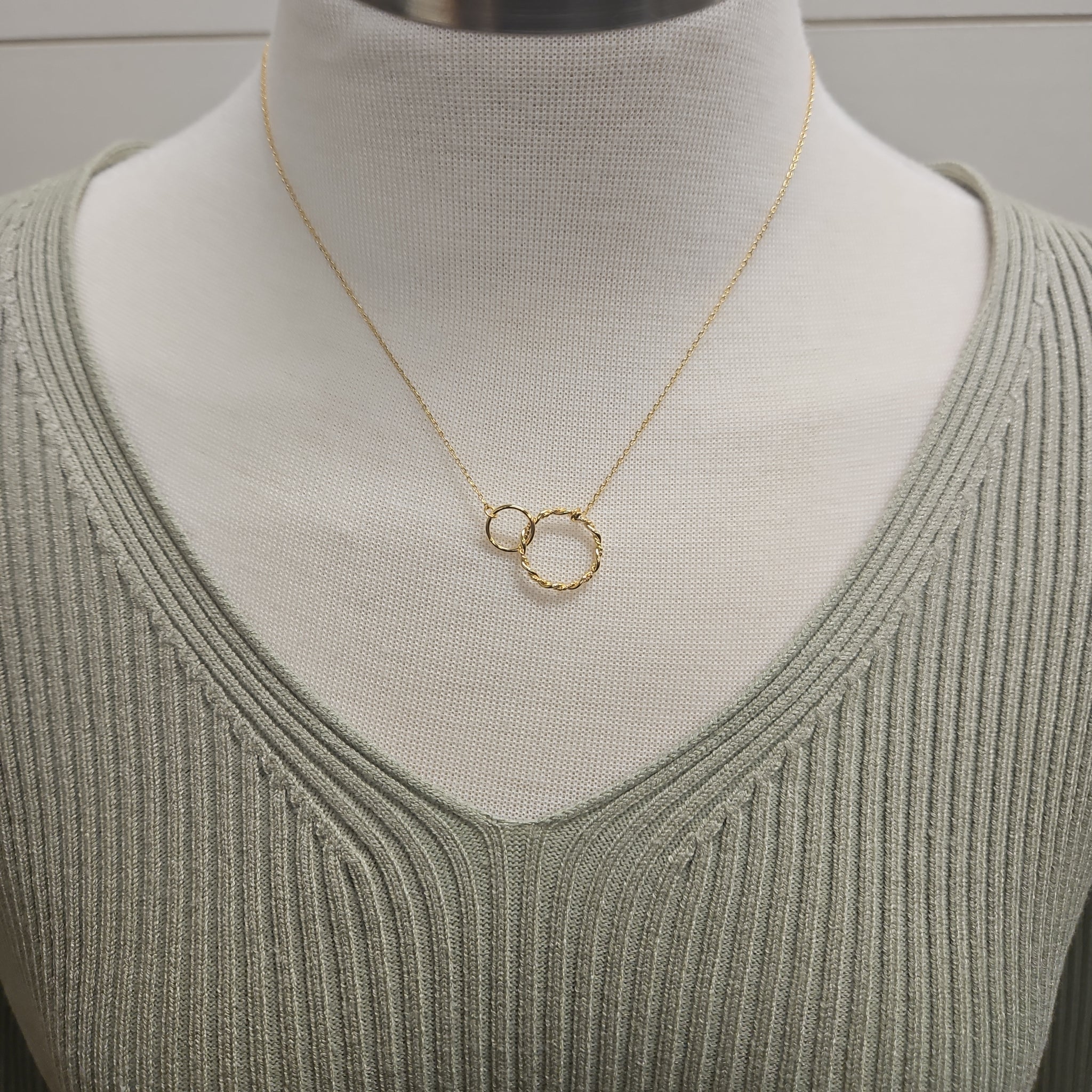 Double Circle Chain Link Necklace