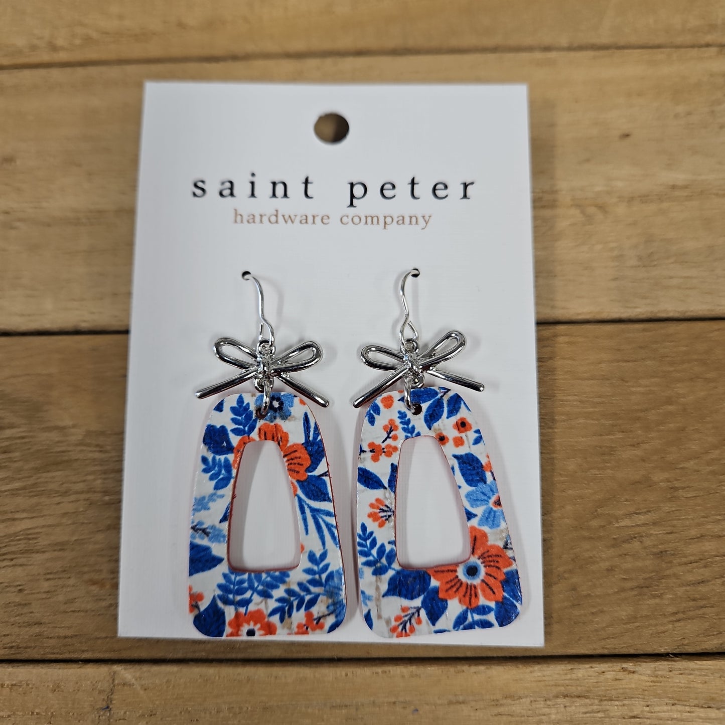 Red/white/blue w/silver bow earrings