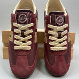 Jogger Sneaker in Wine/Gold-Back 70
