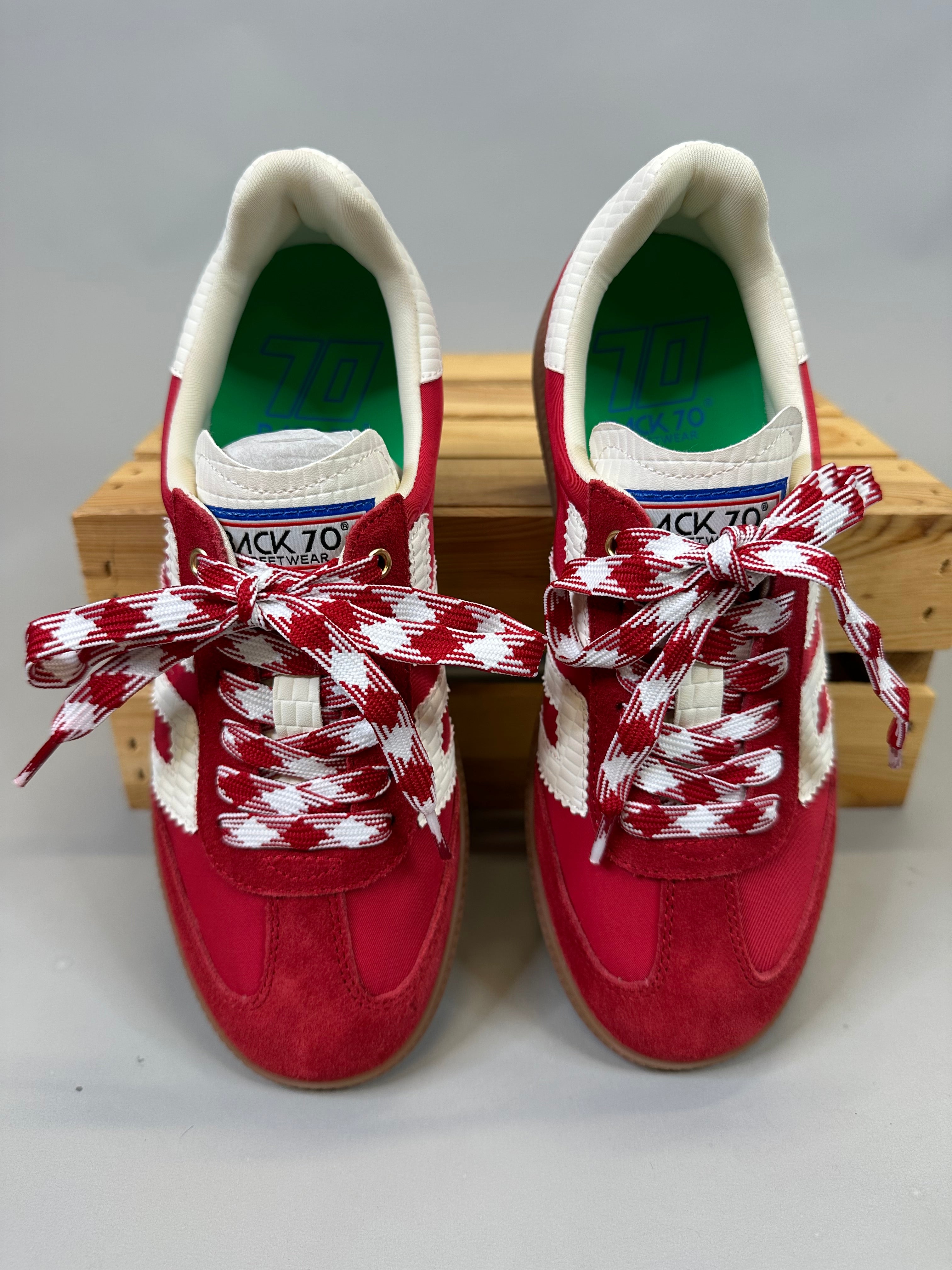 GHOST - Red Back 70 Sneaker Shoes - Sneaker Back 70