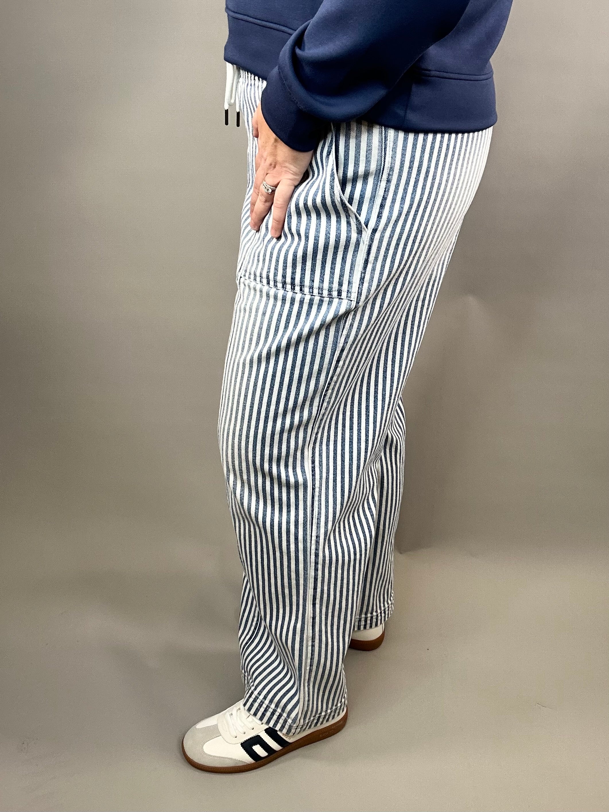 Med Wash Triana Lounge Pant Bottoms - Pants FLAG AND ANTHEM