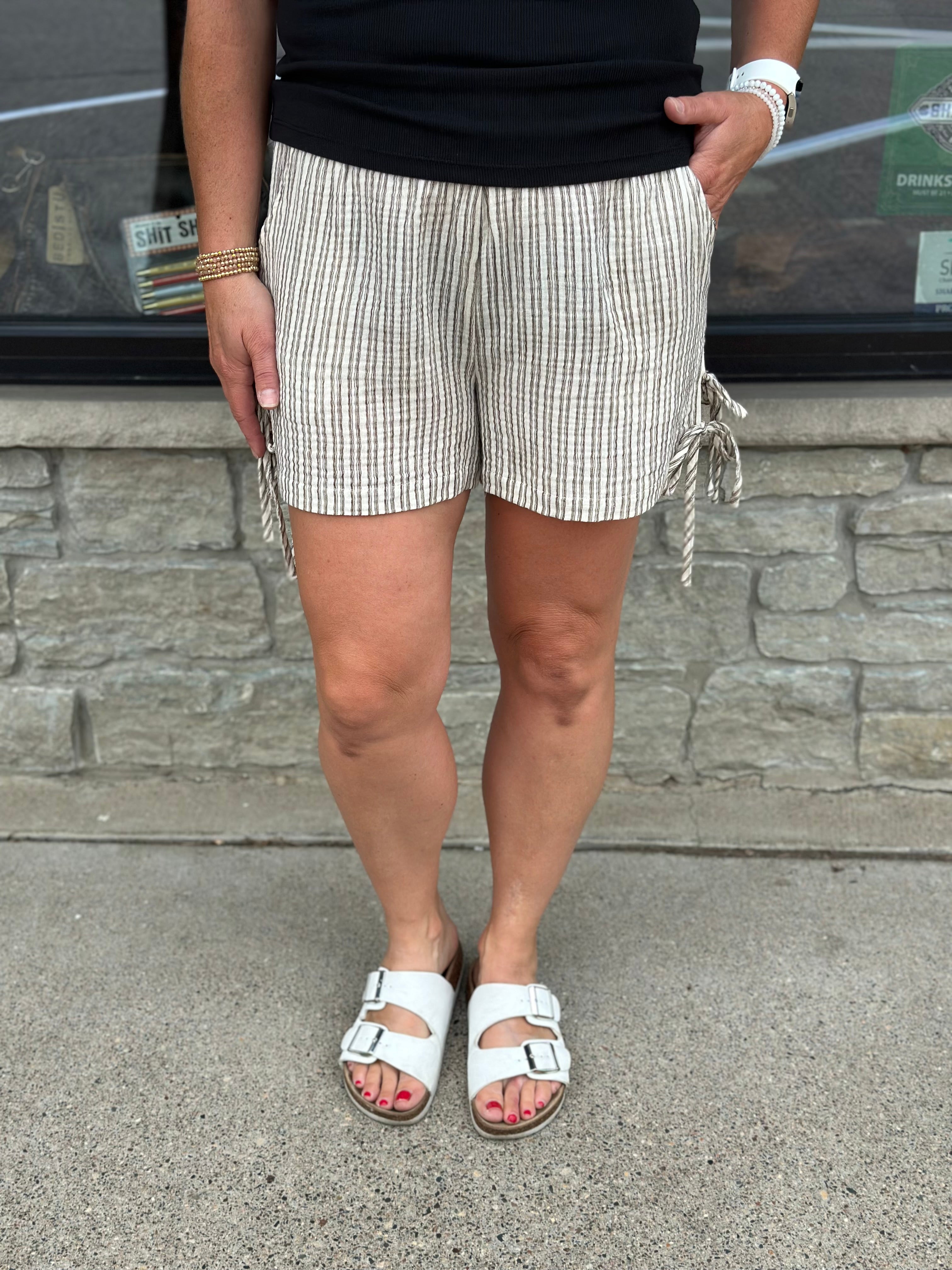 Natural Stripe Shorts Bottoms - Shorts DOE & RAE