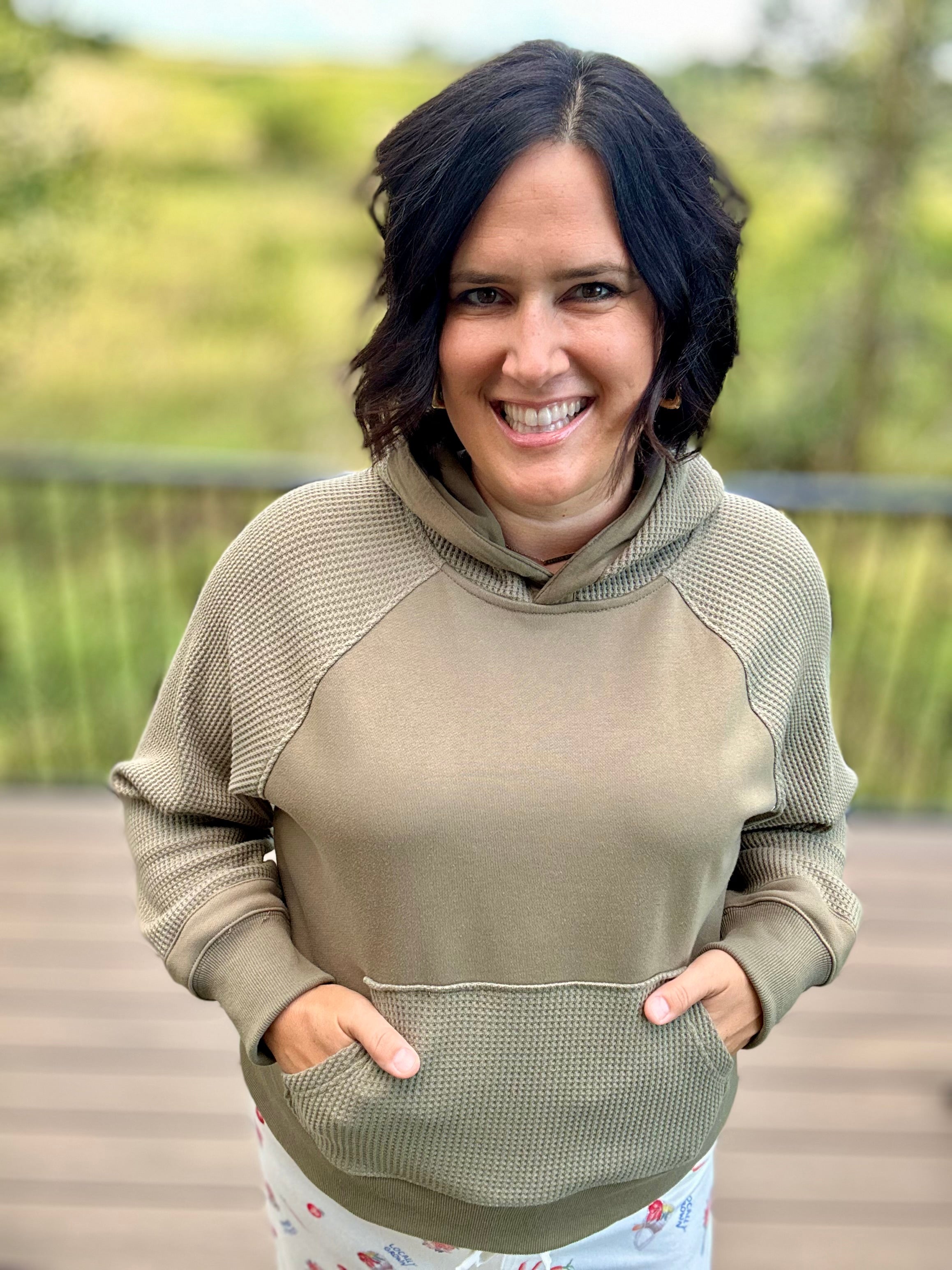 Army Waffle Mixed-Media Hoodie Top - Sweatshirt TRES BIEN