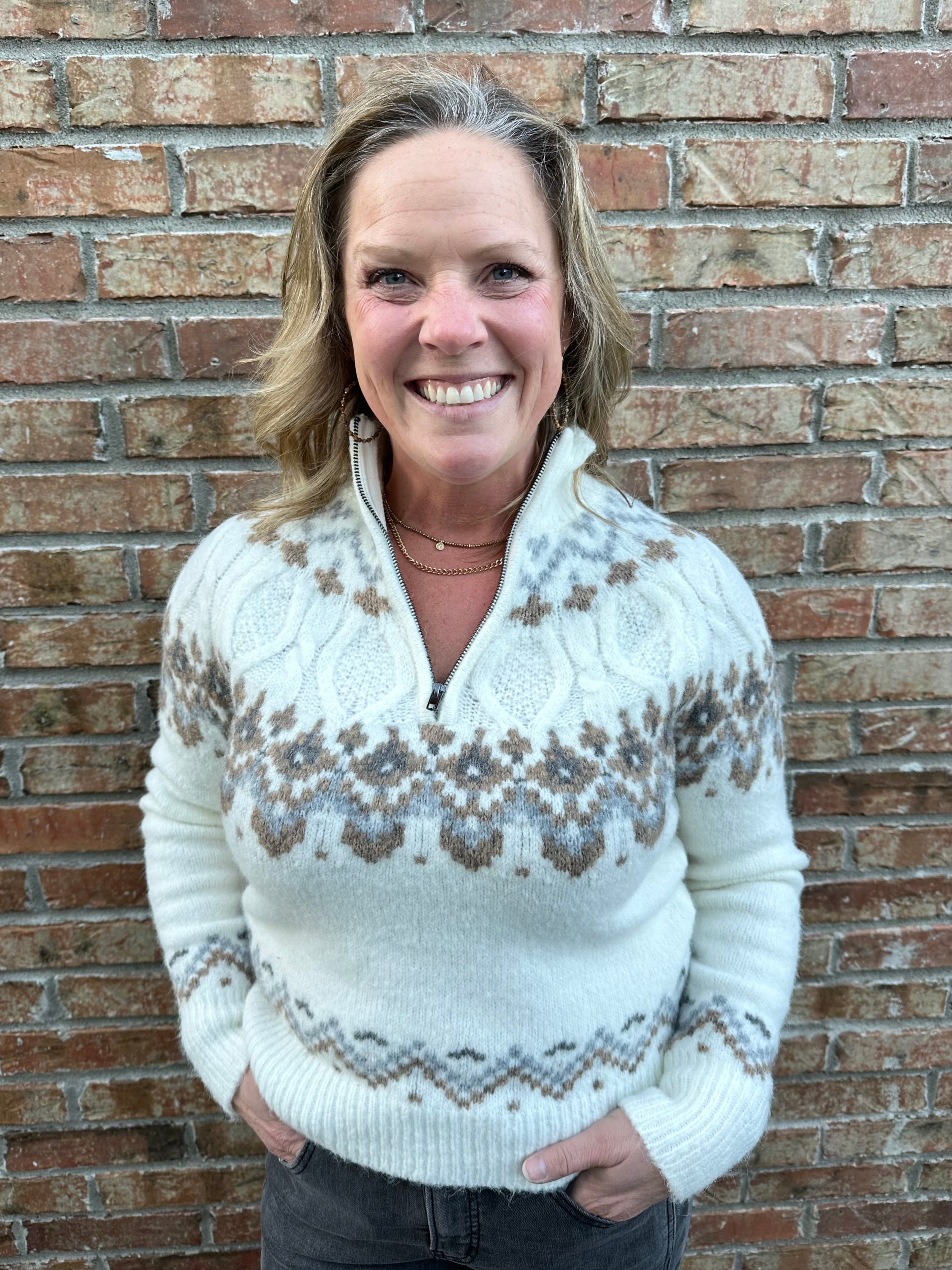 Aviendha Pullover Sweater Top - Sweater RD International