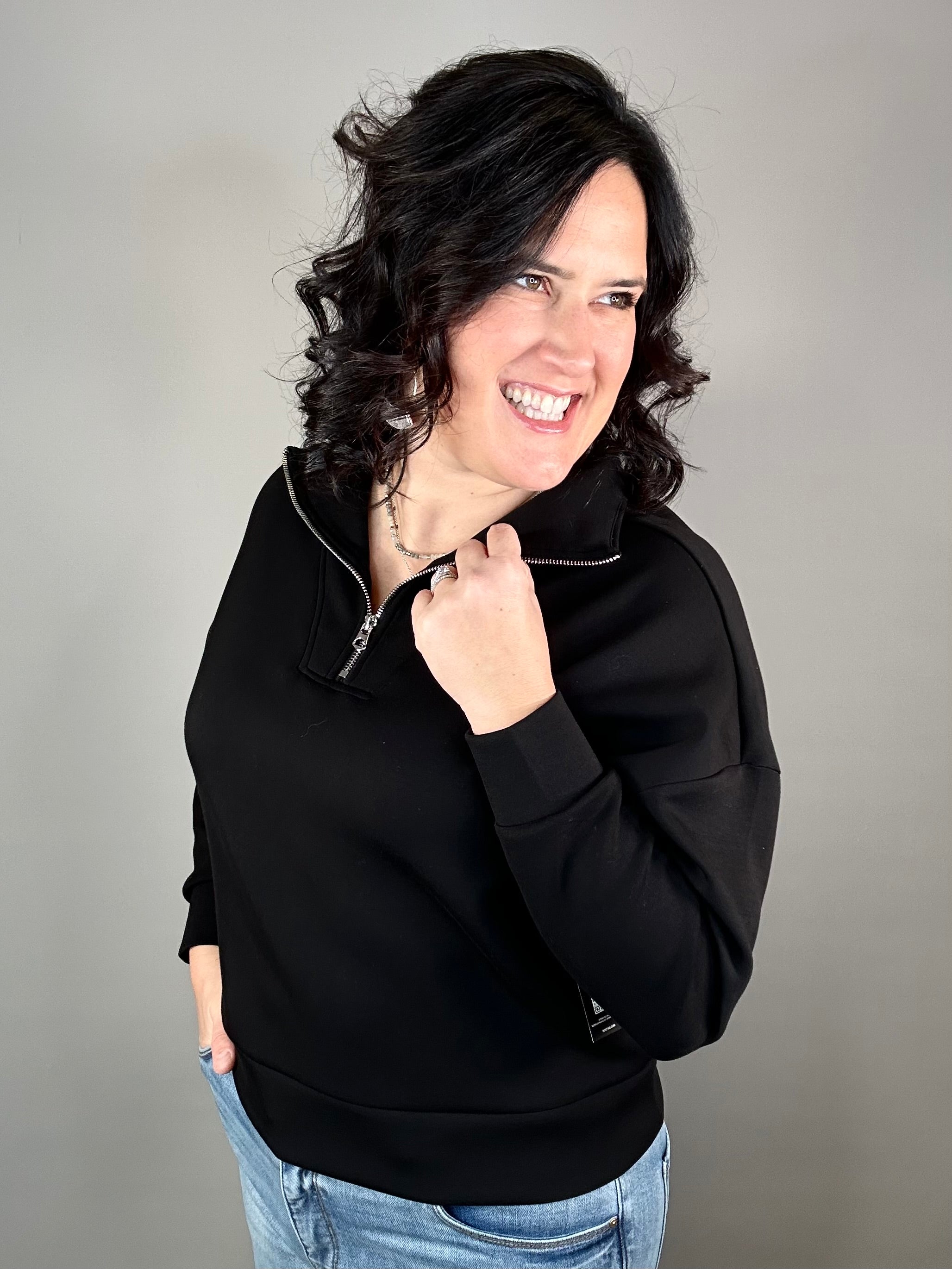 Black Seanni Soft Knit Pullover Top - Sweatshirt RD International