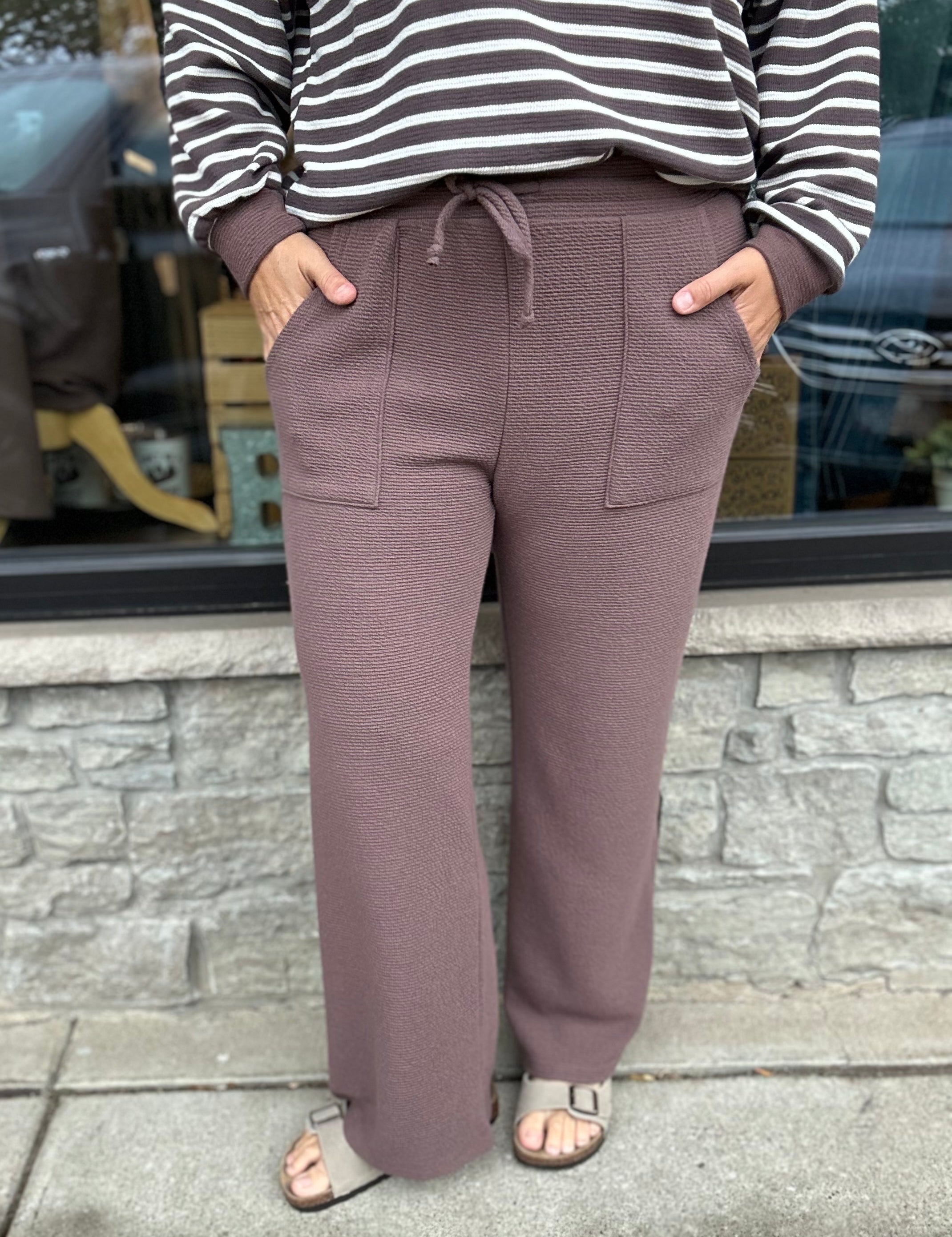 Brown Cloud Knit Wide Leg Drawstring Pants Bottoms - Pants TRES BIEN
