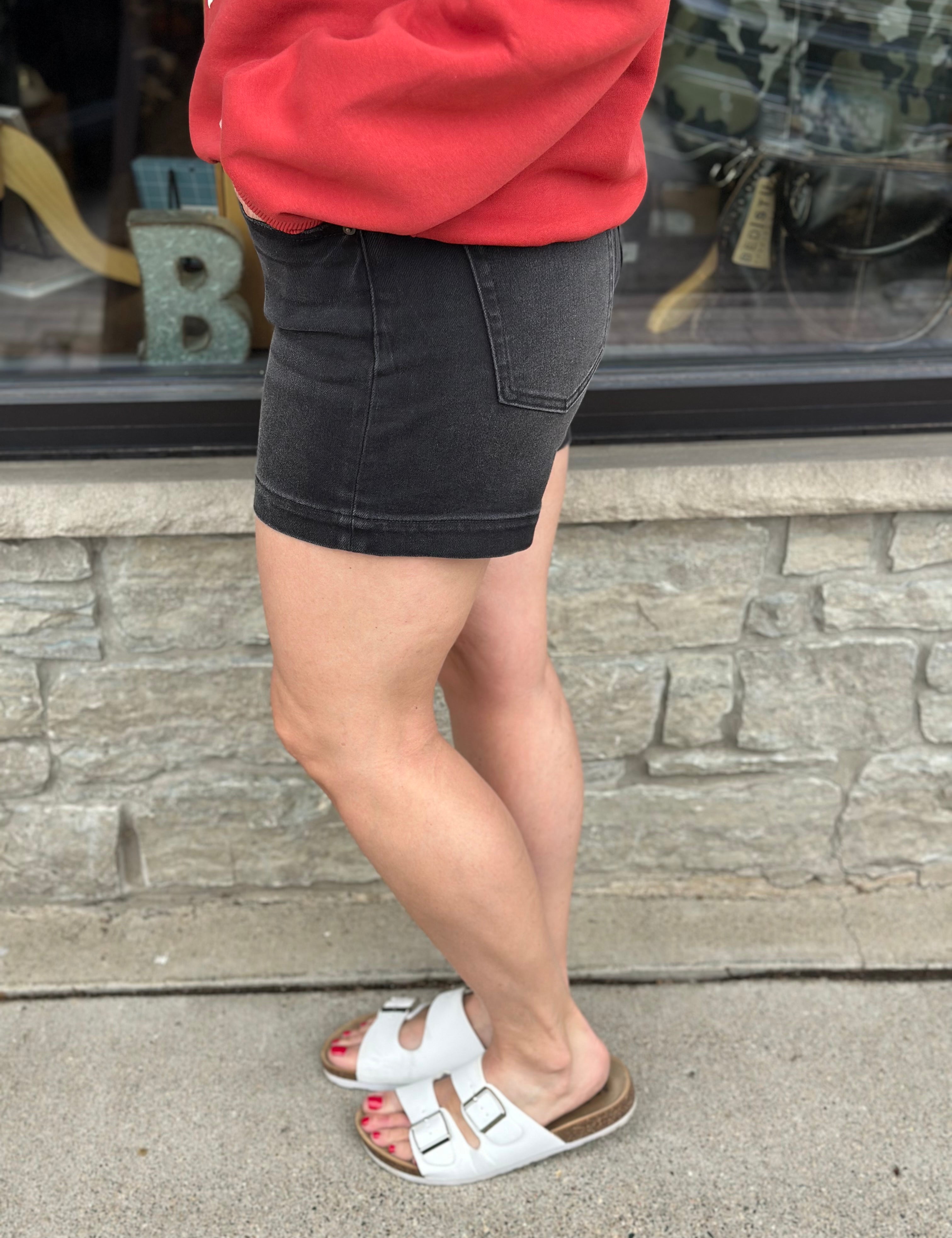 Black High Rise Basic Short Bottoms - Shorts RISEN