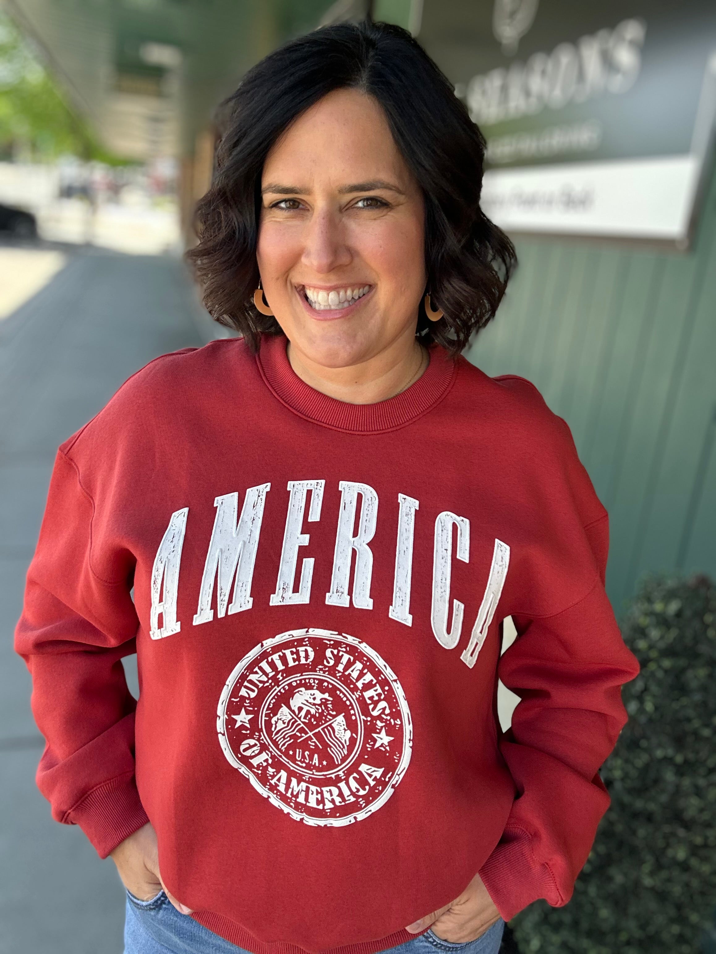 Red America Graphic Fleece Sweatshirt Top- Sweatshirt BUCKETLIST