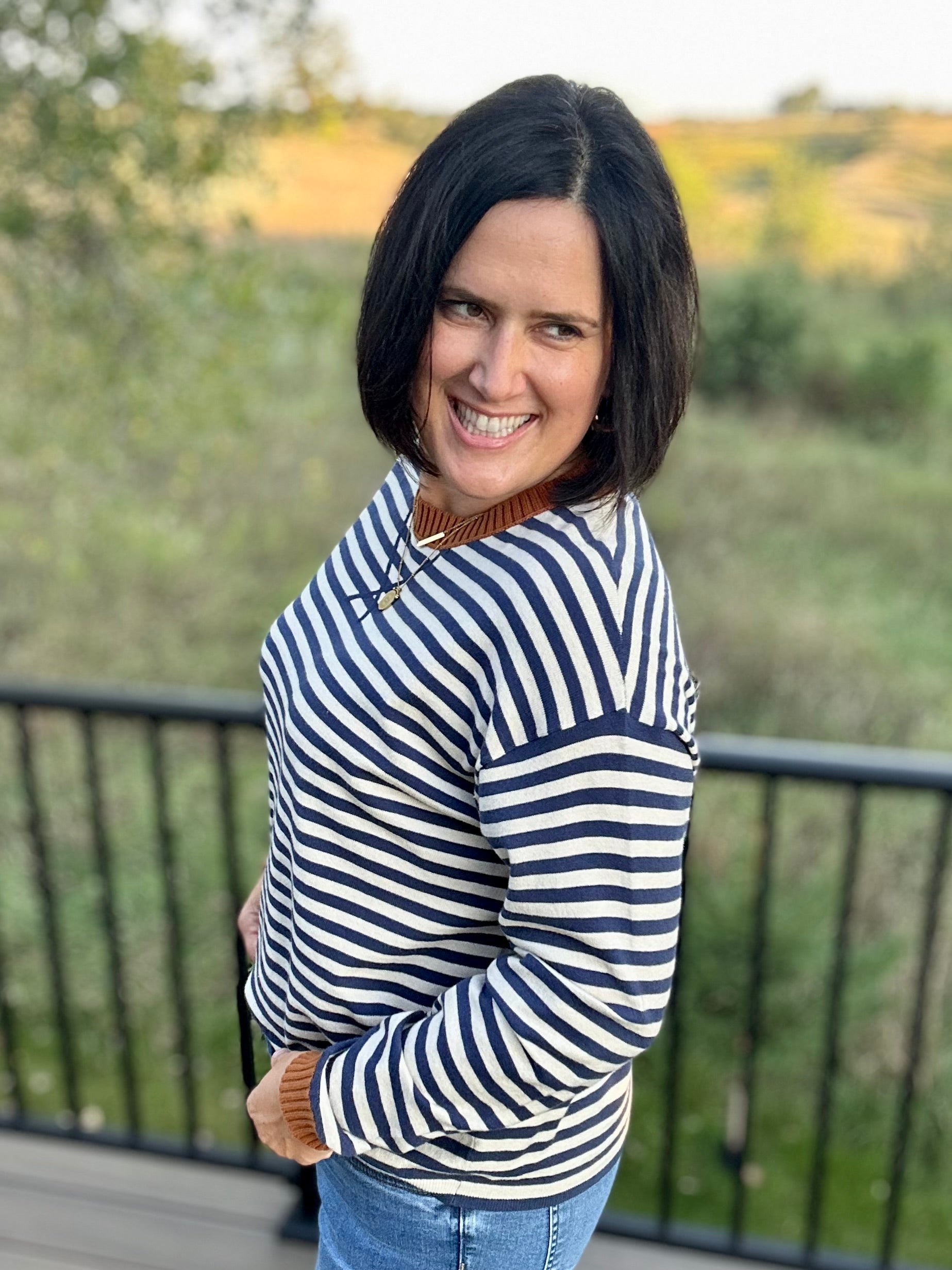 Navy Sand Stripe Contrast Collar Sweater Top - Sweater TRES BIEN