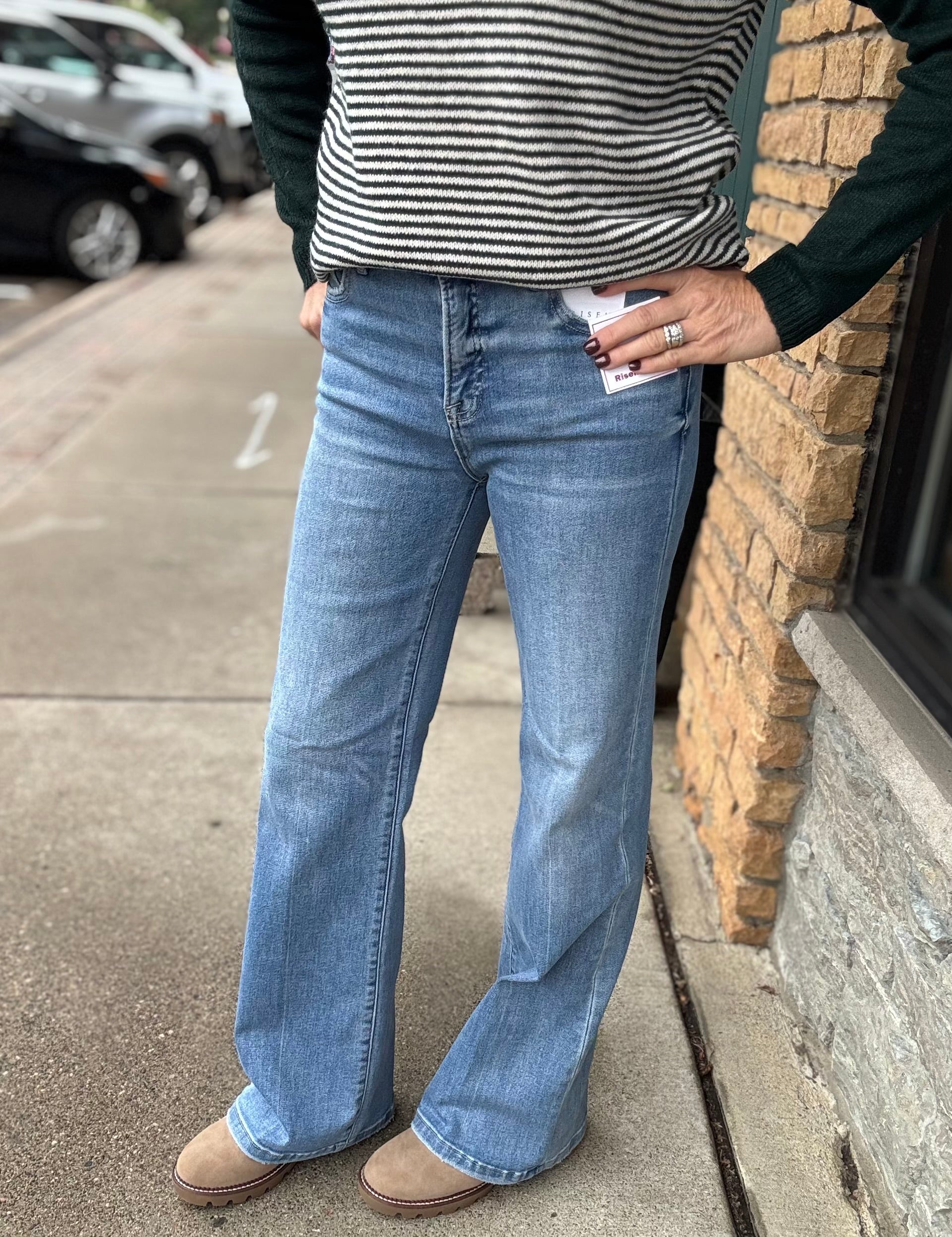 Flare Medium Wash Stretchy Jeans RISEN