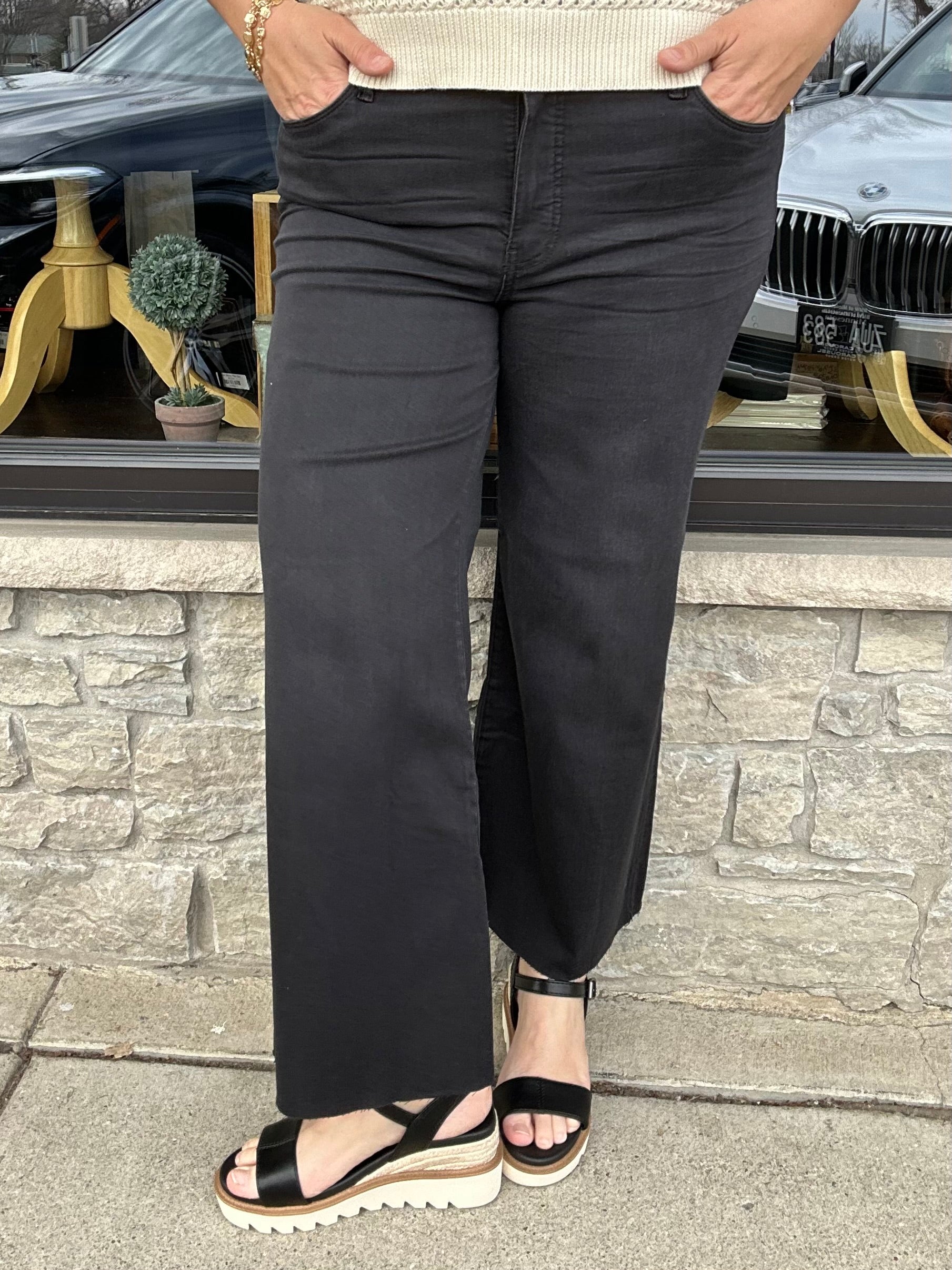 Experiences Black Meg Jeans Bottom- Pants KUT FROM THE KLOTH