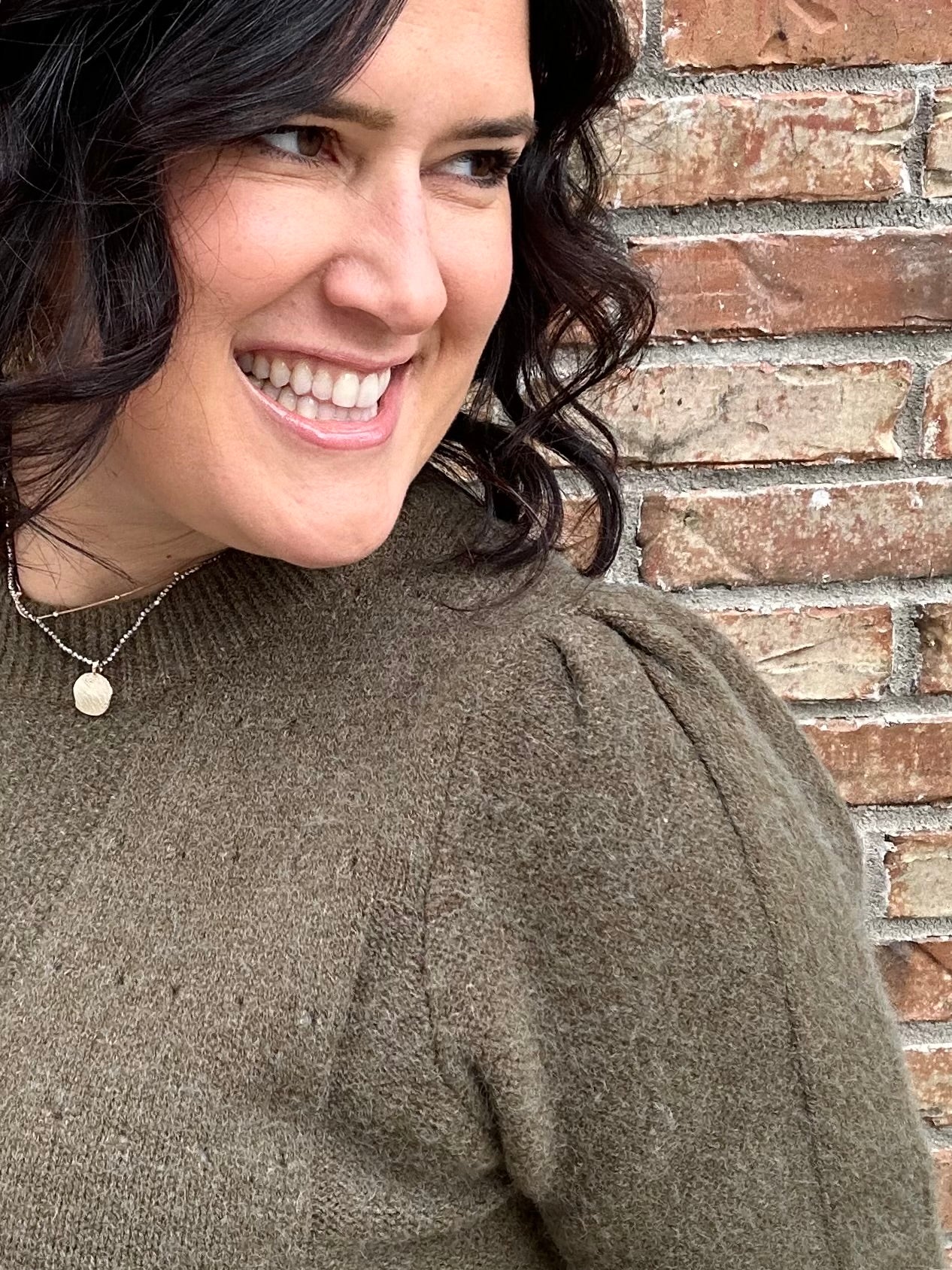 Olive Aura Short Sleeve Sweater Top - Sweater JODIFL