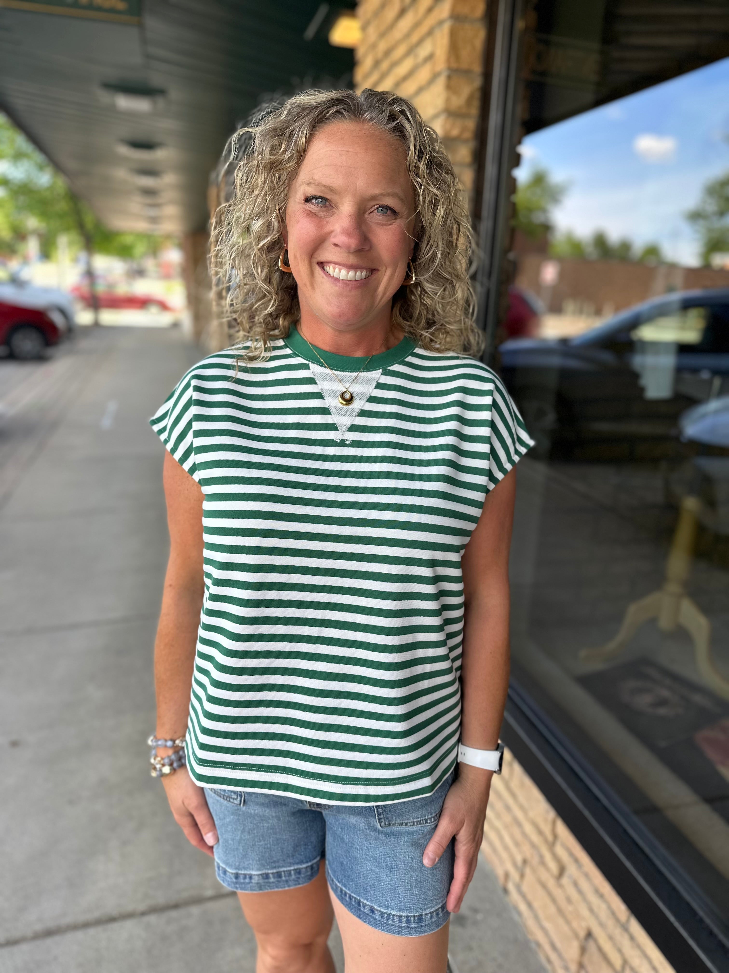 Hunter/White Crew Neck Top Top - Tee WISHLIST