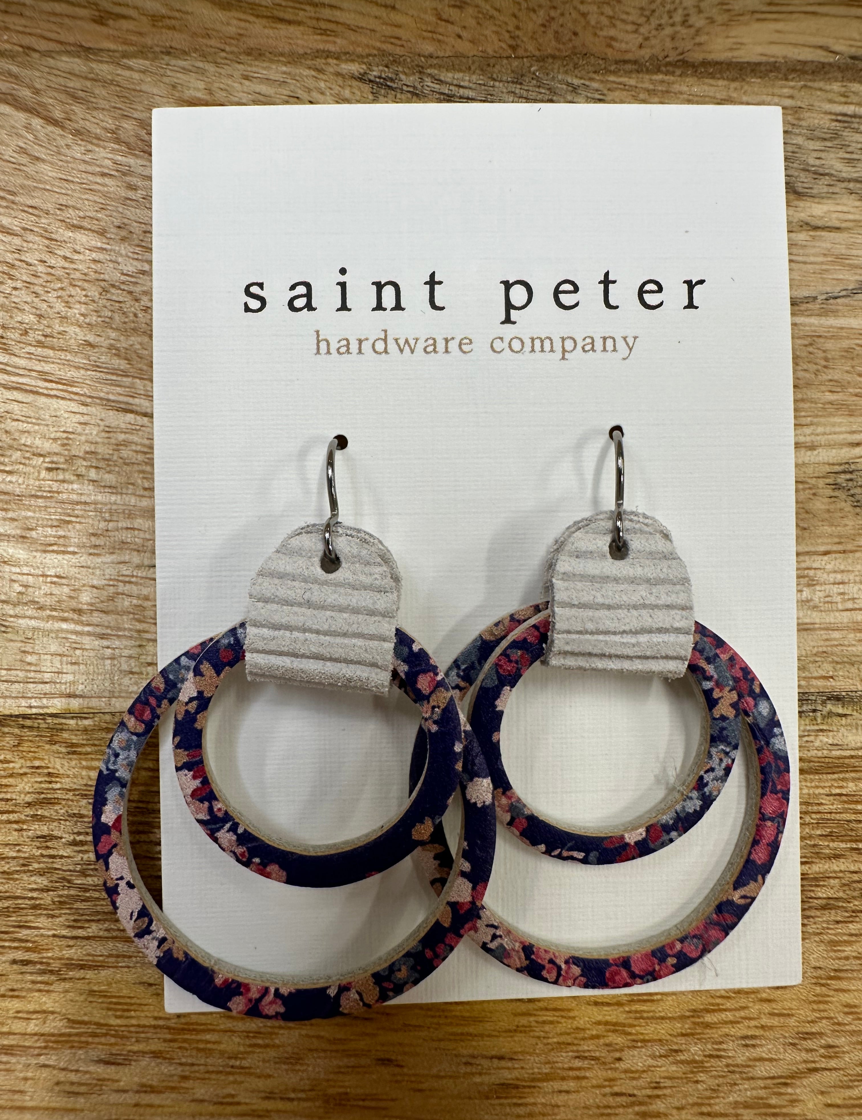 Floral Double Hoop Earrings Jewelry - Earrings St. Peter Hardware