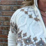 Aviendha Pullover Sweater Top - Sweater RD International