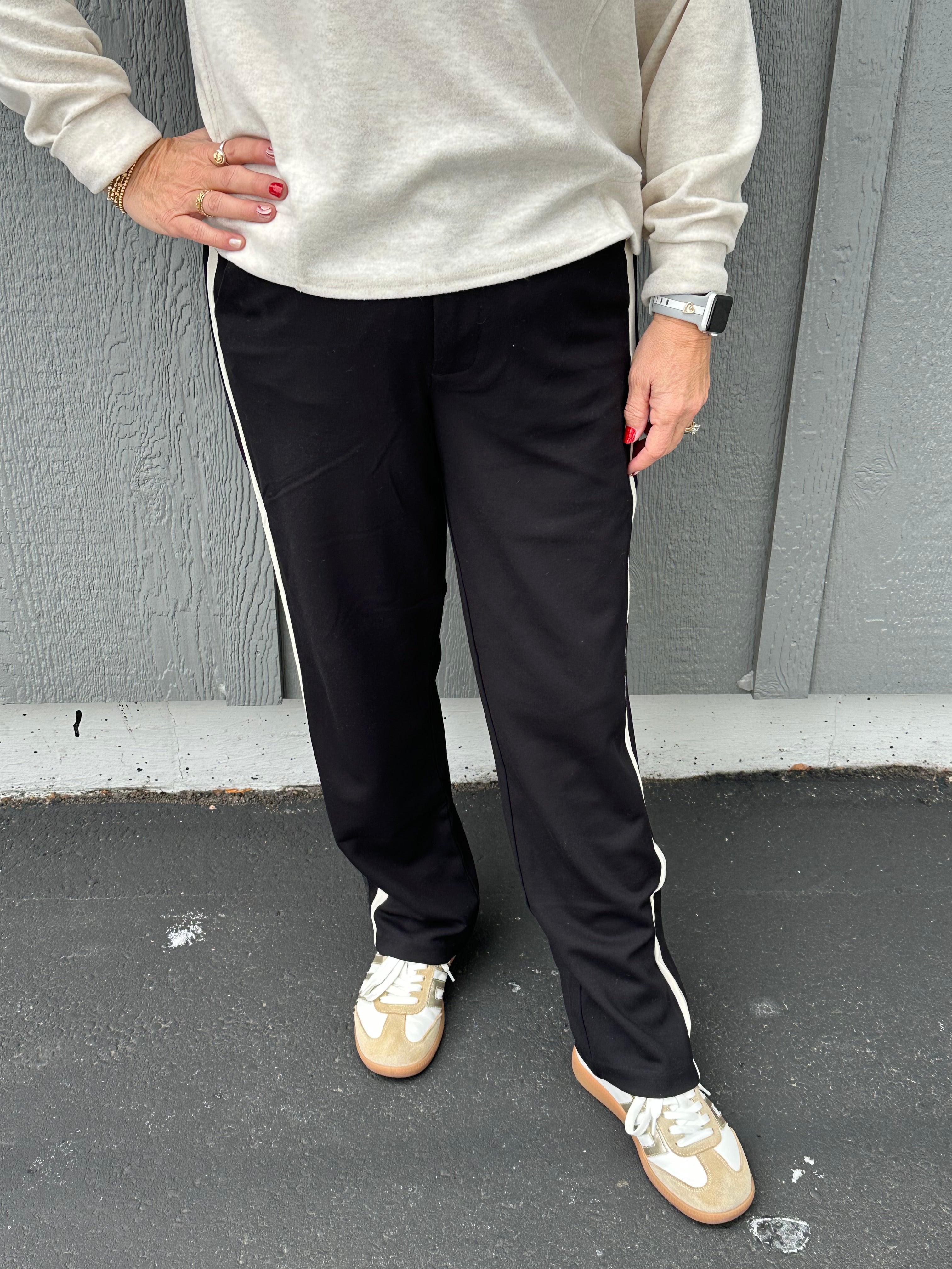 Black Faye Straight Leg Pant Bottoms - Pants KUT FROM THE KLOTH