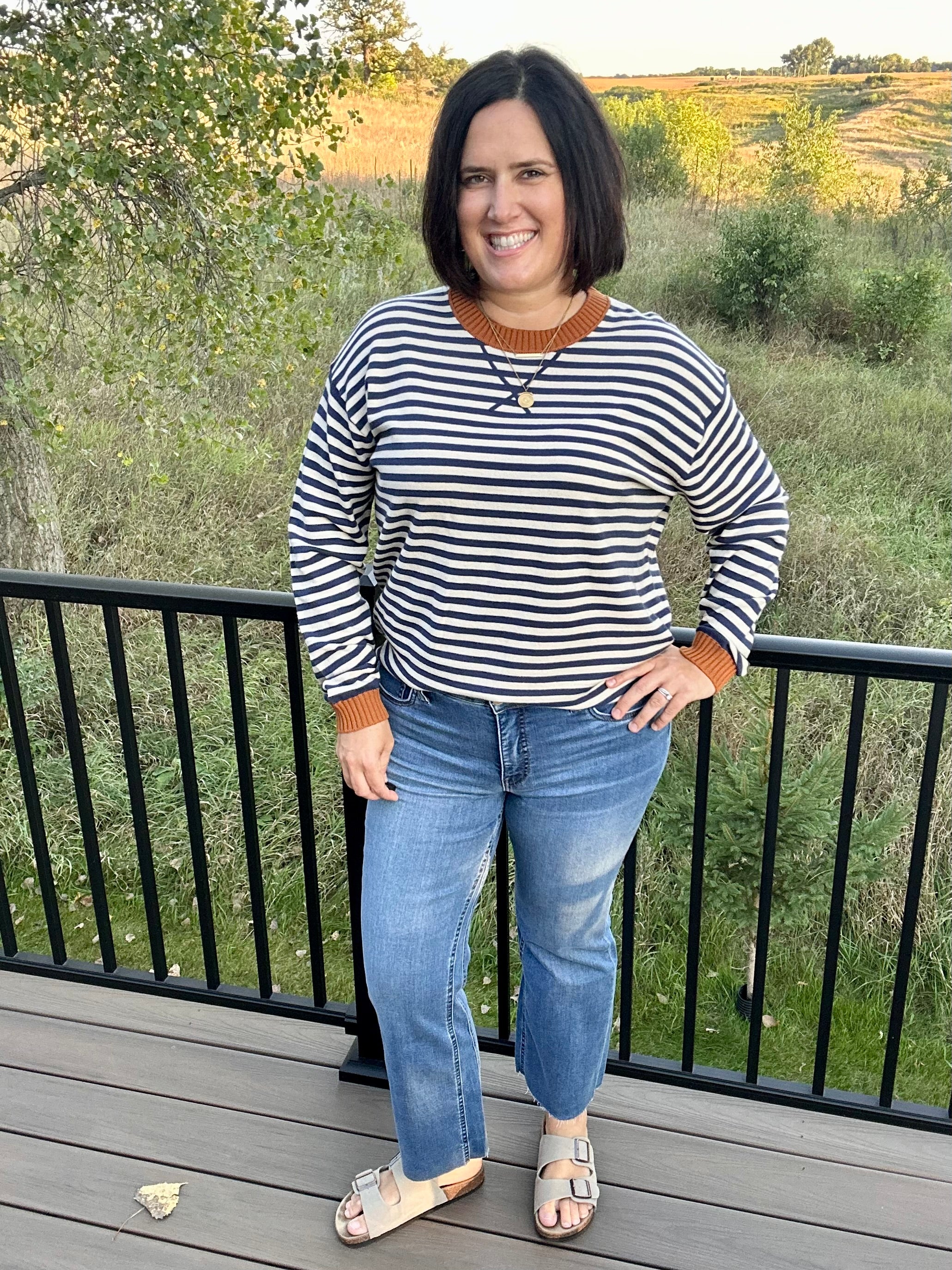 Navy Sand Stripe Contrast Collar Sweater Top - Sweater TRES BIEN