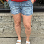 Front Seam Detail Shorts Bottoms - Shorts RISEN