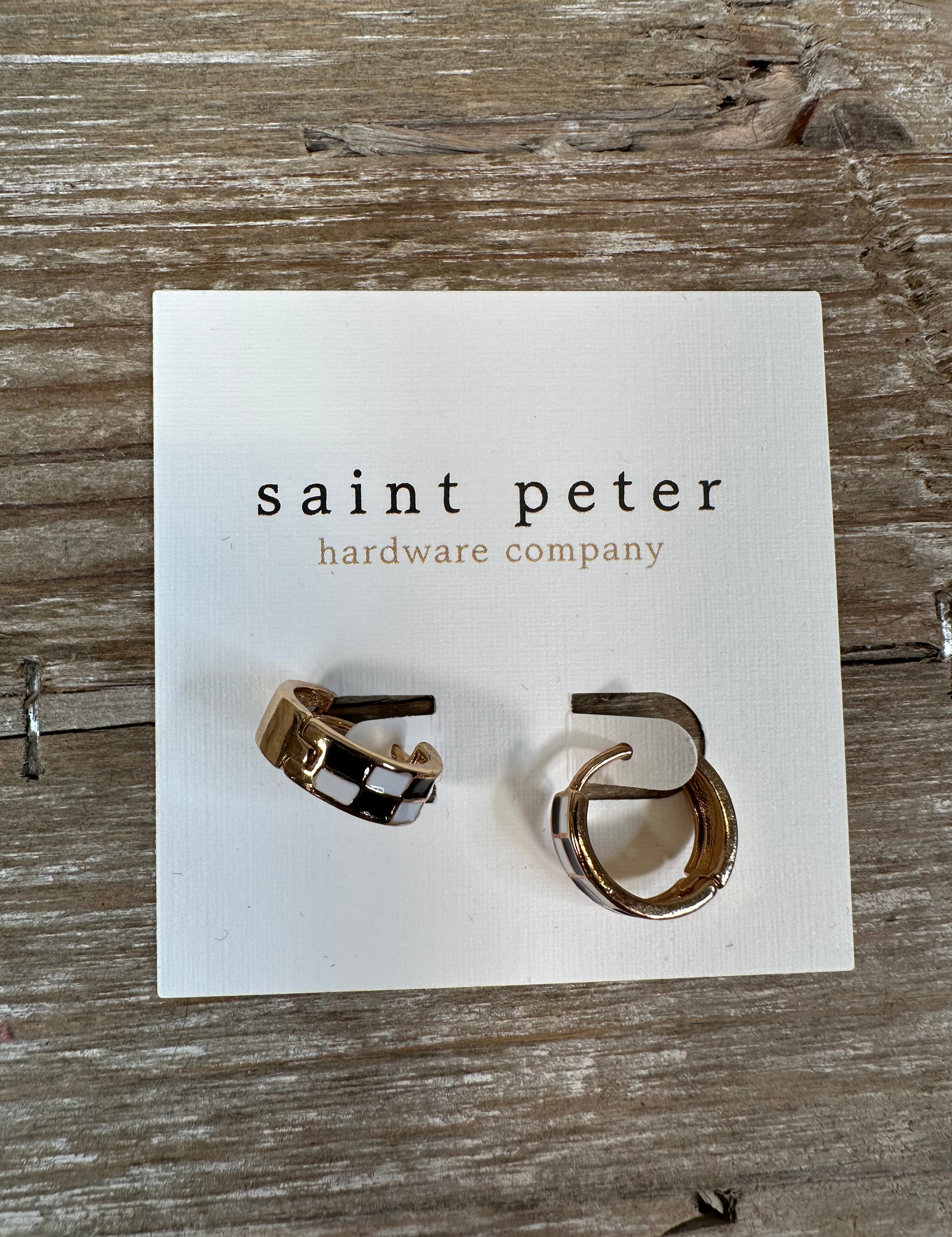 Black/White Checkered Huggie Jewelry - Earrings St. Peter Hardware