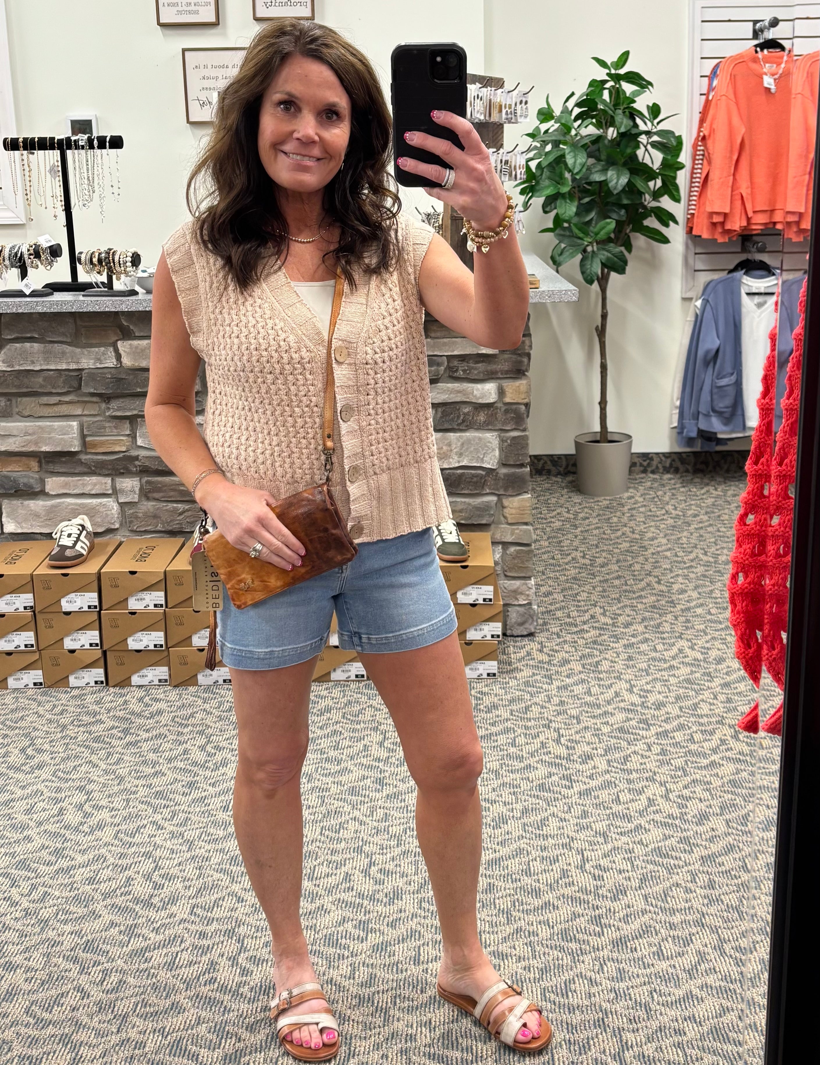Medium Wash High Rise Basic Short Bottoms - Shorts RISEN