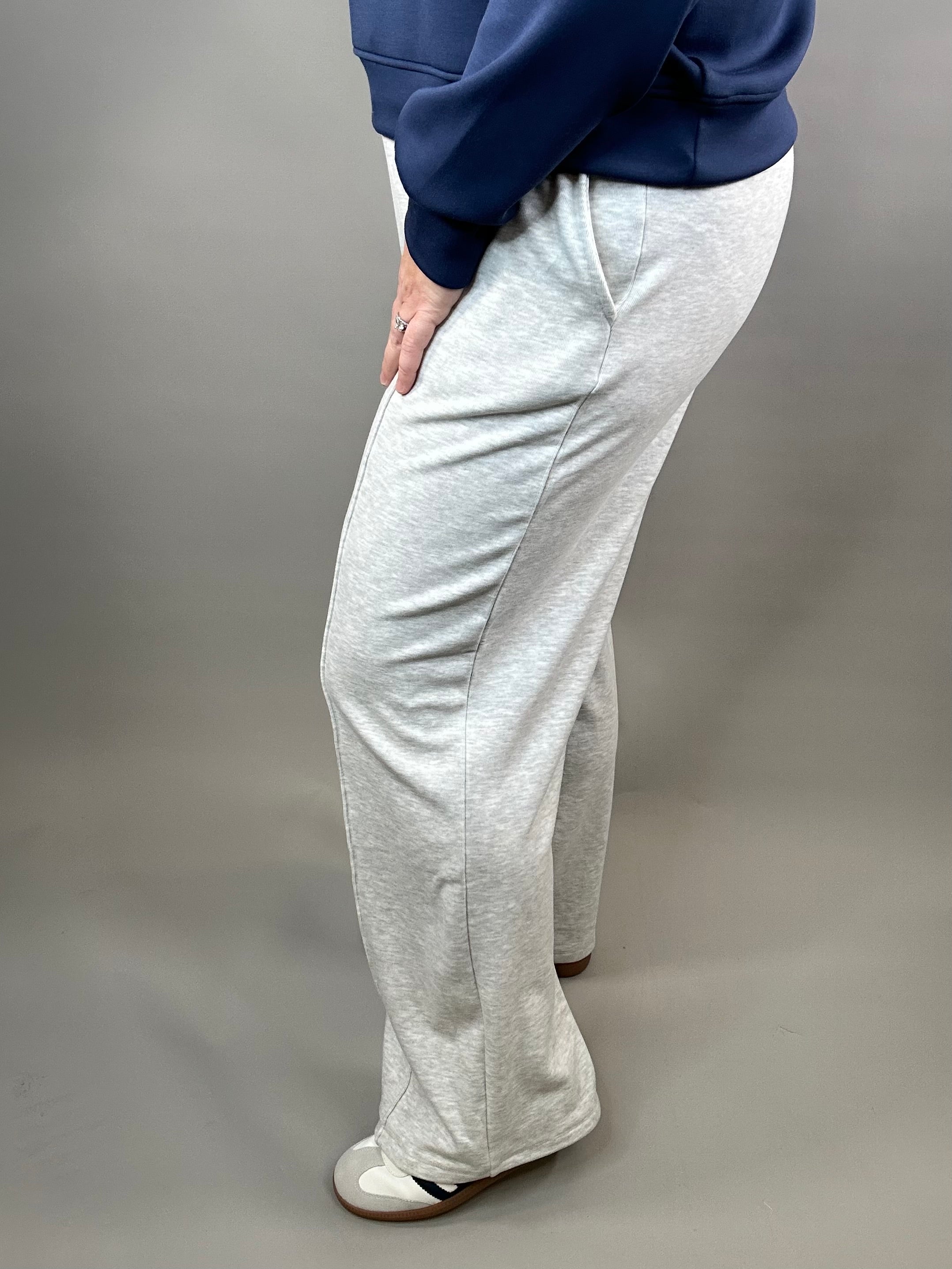 Heather Grey Plush Sweatpants Bottoms - Pants FLAG AND ANTHEM