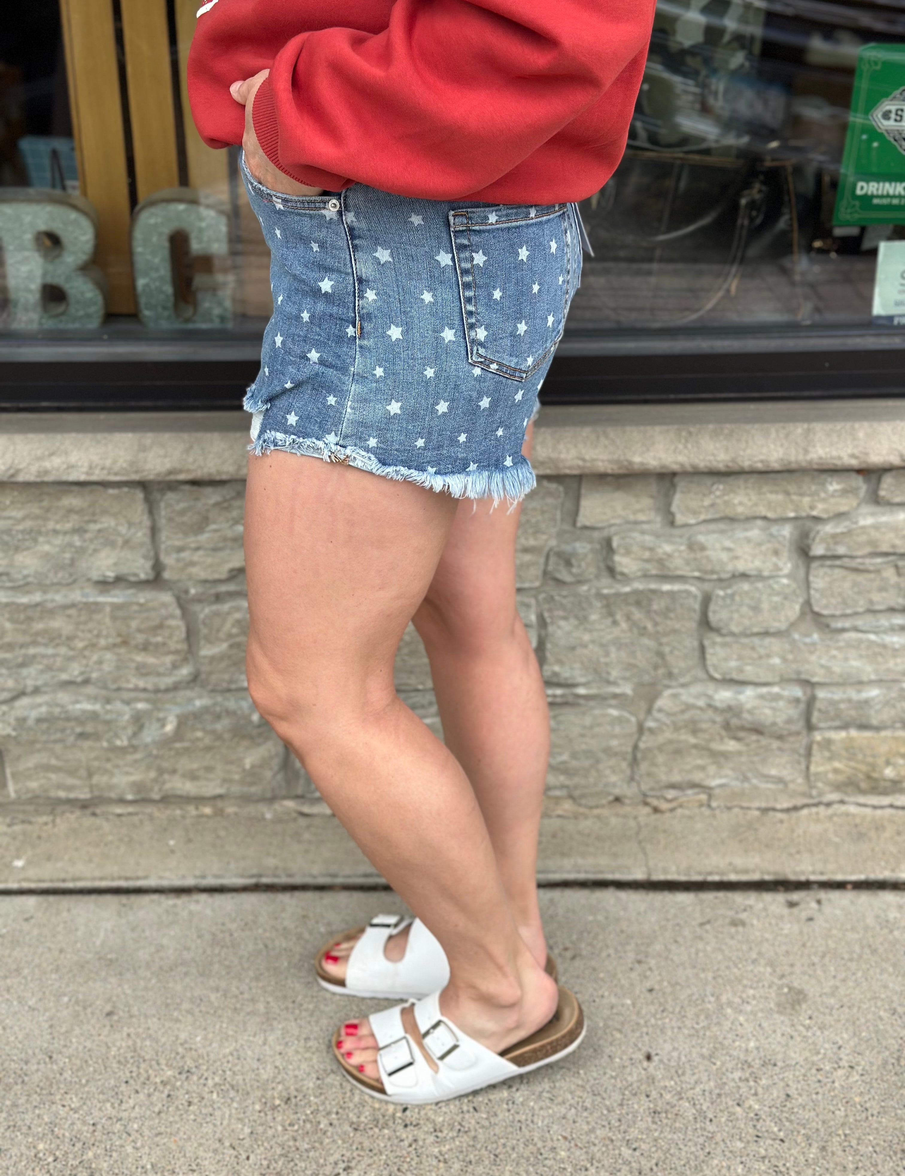 High Rise Raw Hem Star Shorts Bottoms - Shorts MICA DENIM