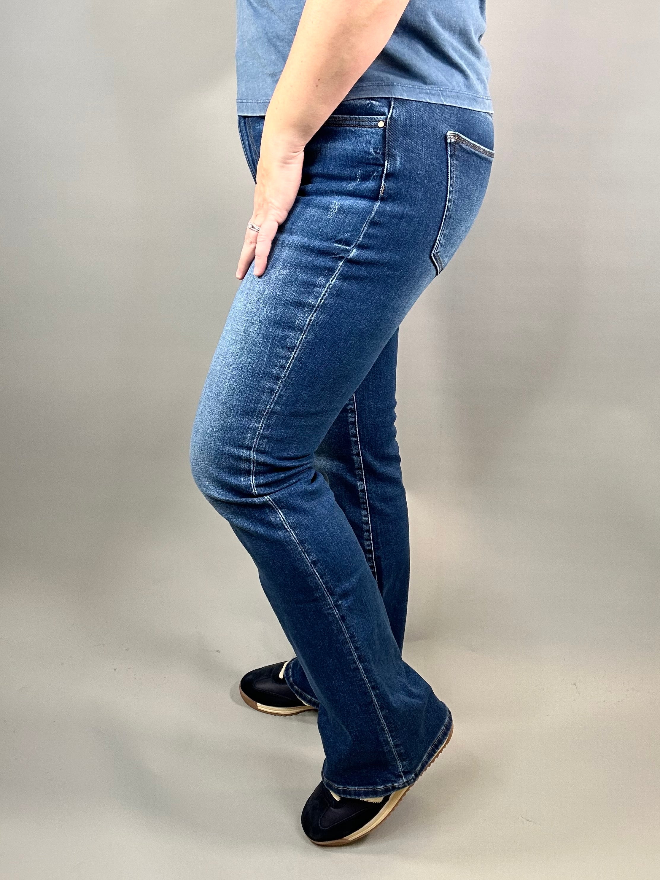 High Rise Dark Bootcut Jeans Bottom- Pants RISEN